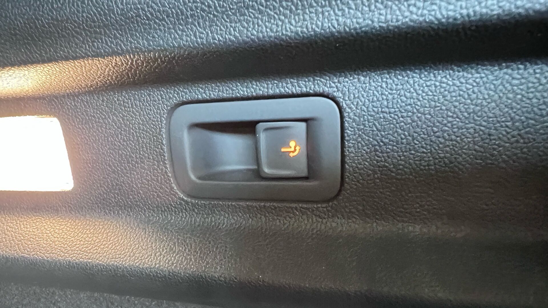 Billede af Ford Explorer EL UR Select RWD 286HK 5d Aut.