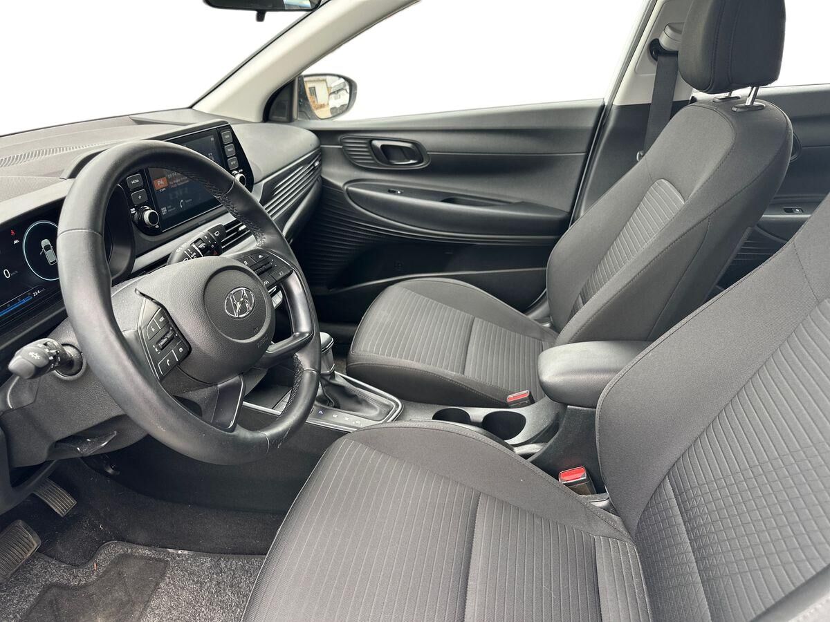 Billede af Hyundai i20 1,0 T-GDI Essential Komfort DCT 100HK 5d 7g Aut.
