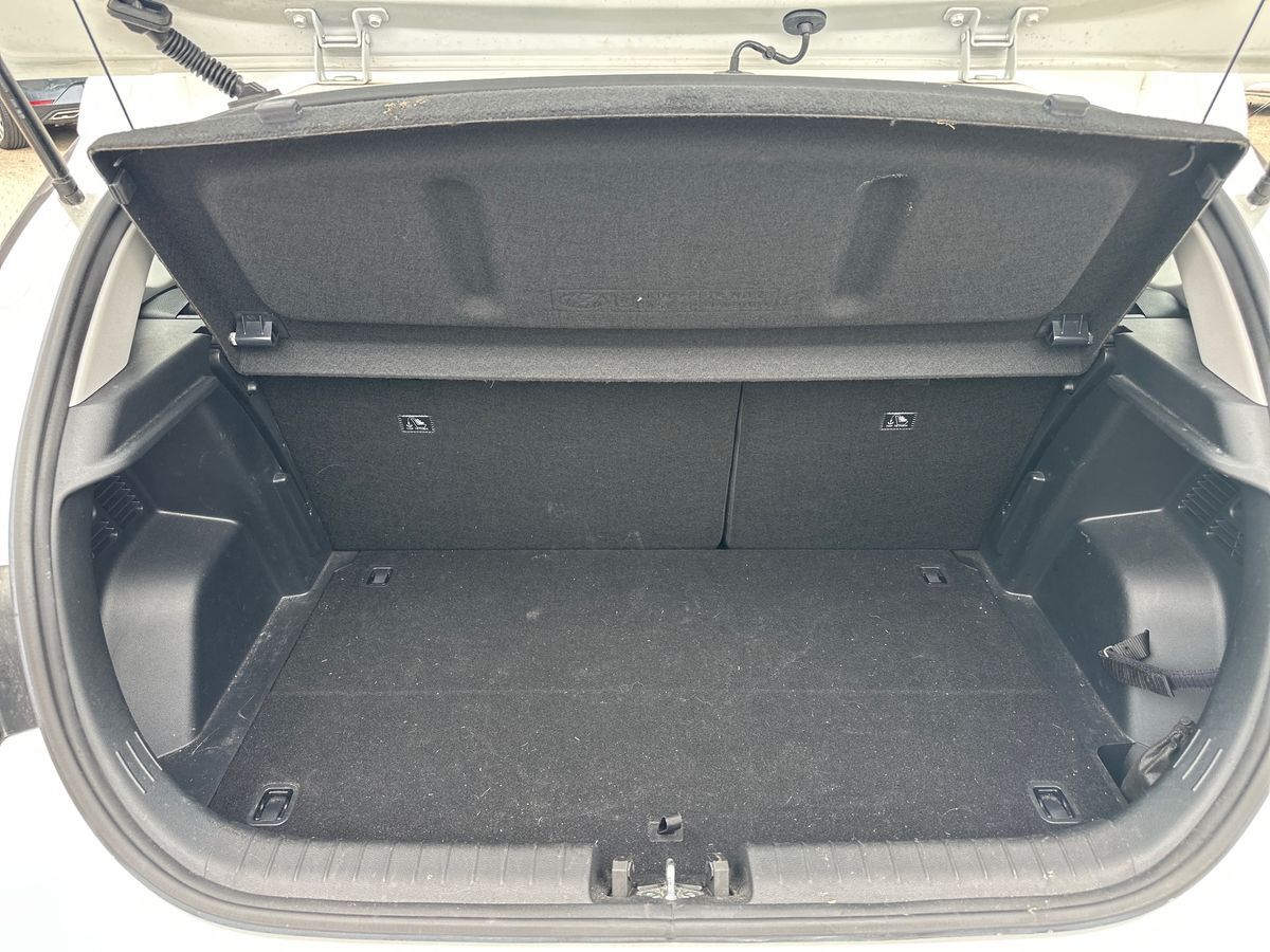 Billede af Hyundai i20 1,0 T-GDI Essential Komfort DCT 100HK 5d 7g Aut.