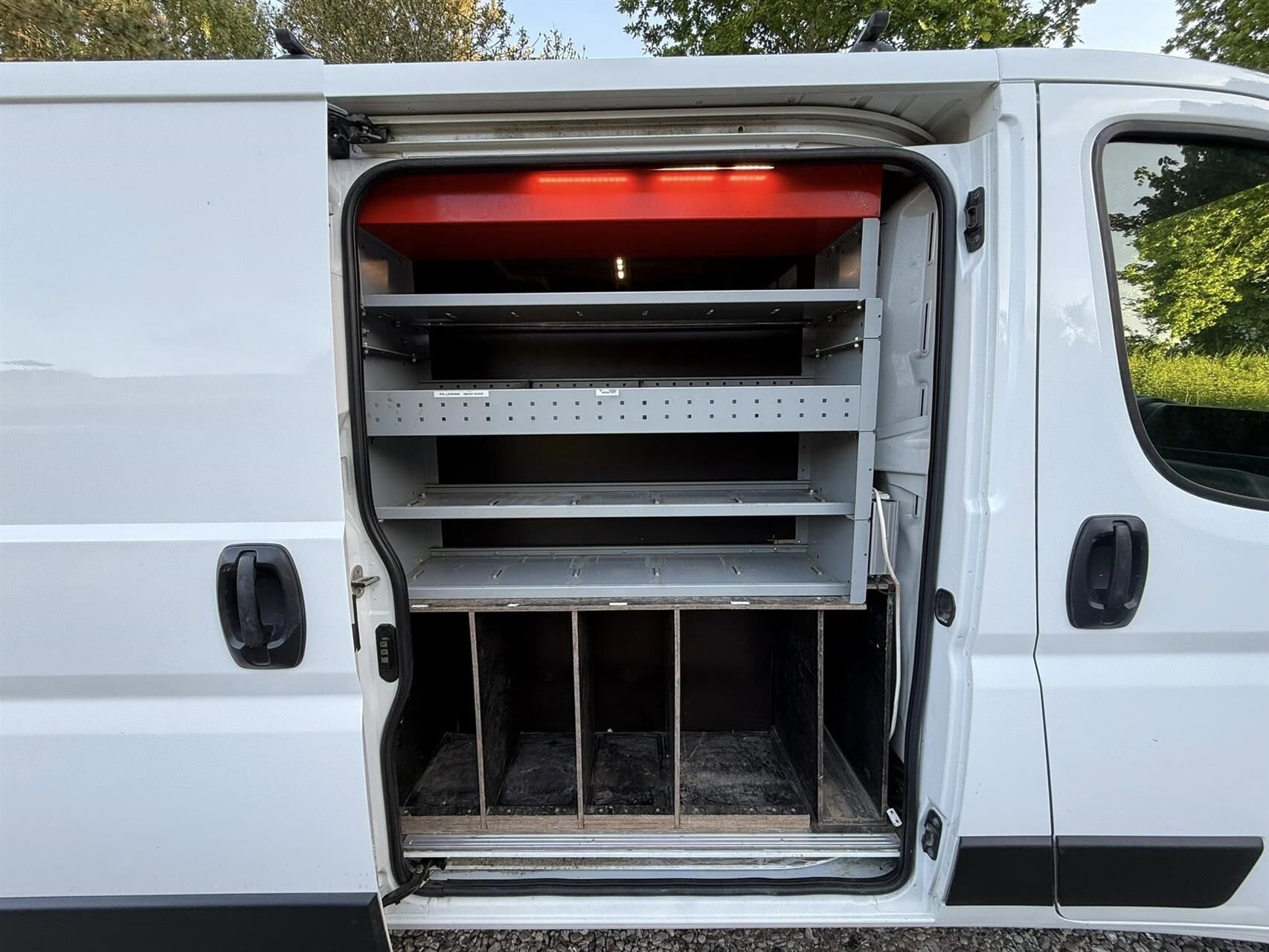 Billede af Citroën Jumper 30 L1H1 2,0 Blue HDi Comfort start/stop 110HK Van 6g
