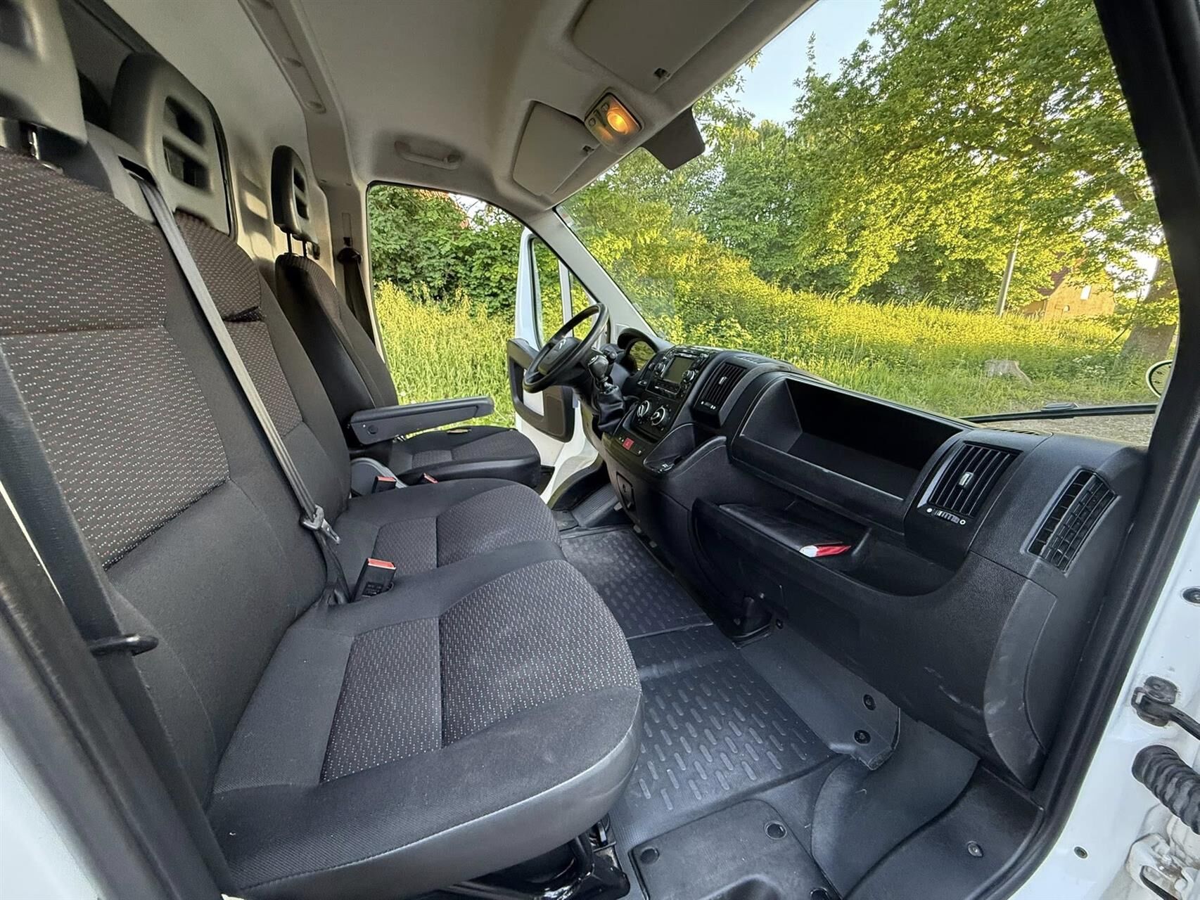 Billede af Citroën Jumper 30 L1H1 2,0 Blue HDi Comfort start/stop 110HK Van 6g