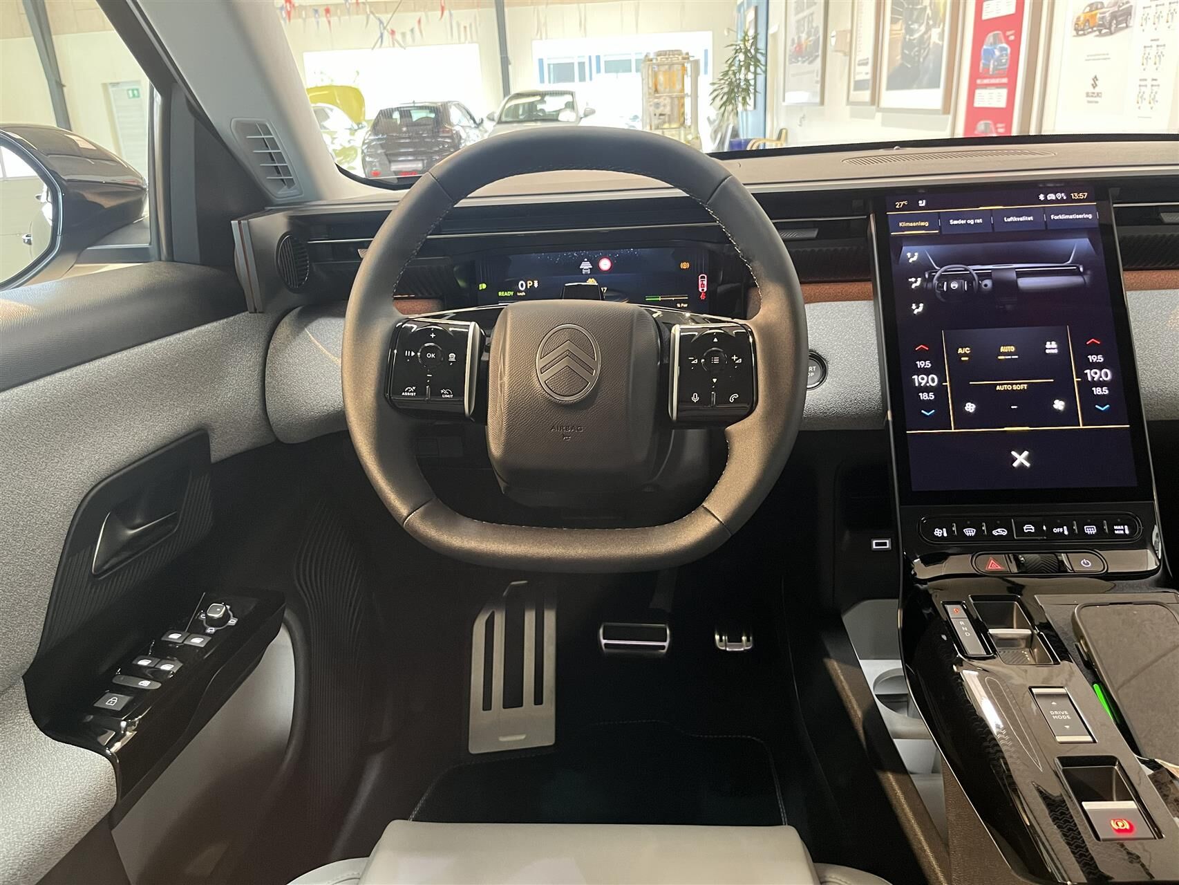 Billede af Citroën e-C5 Aircross EL VTR Sport 210HK 5d Aut.