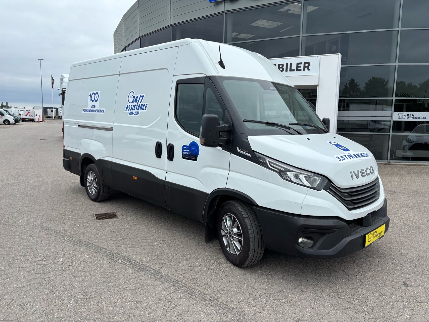 Billede af Iveco Daily 35S18 12m3 3,0 D 180HK Van 8g Aut.