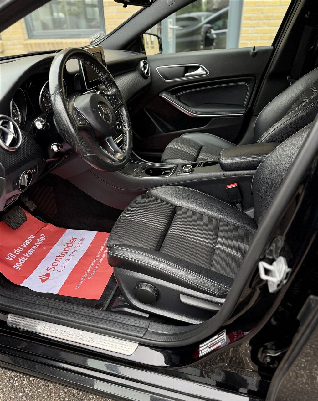 Billede af Mercedes-Benz A180 d 1,5 CDI Urban 7G-DCT 109HK 5d 7g Aut.