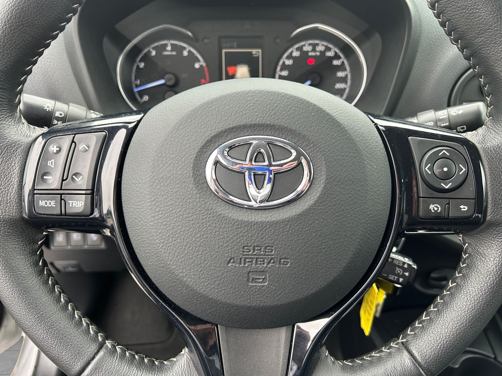 Billede af Toyota Yaris 1,5 VVT-I T2 Premium 111HK 5d 6g
