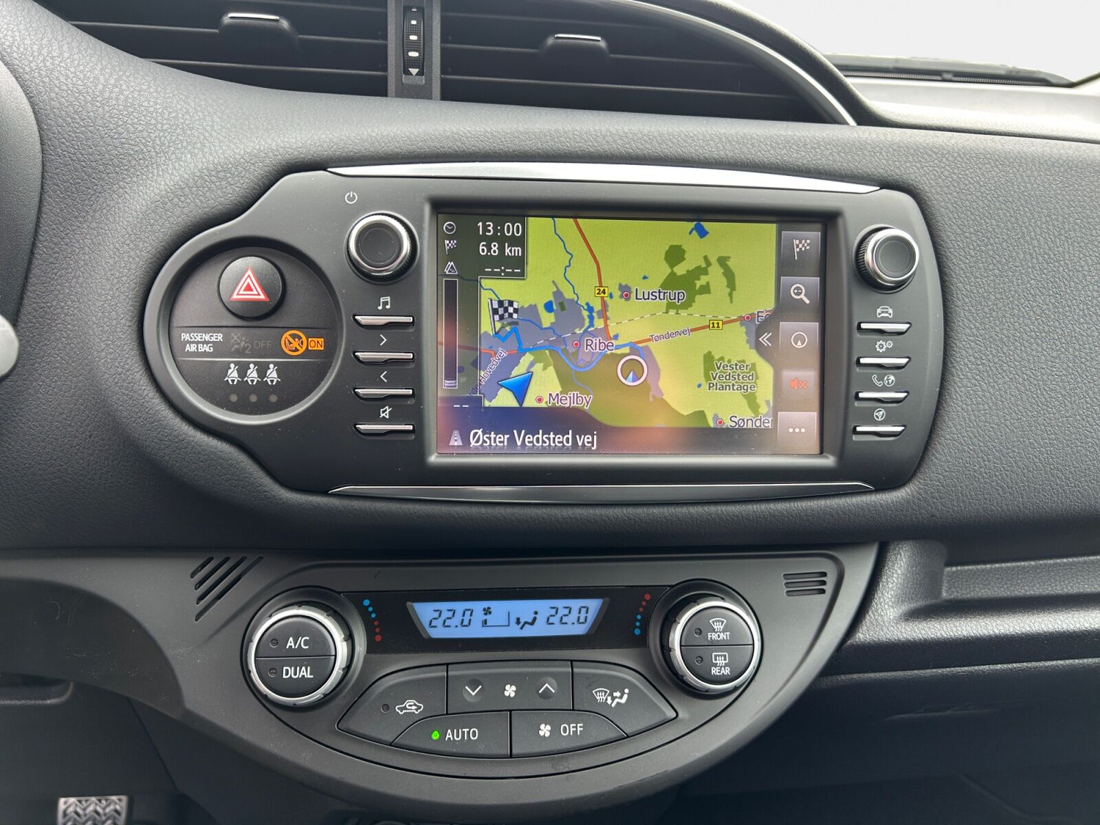 Billede af Toyota Yaris 1,5 VVT-I T2 Premium 111HK 5d 6g