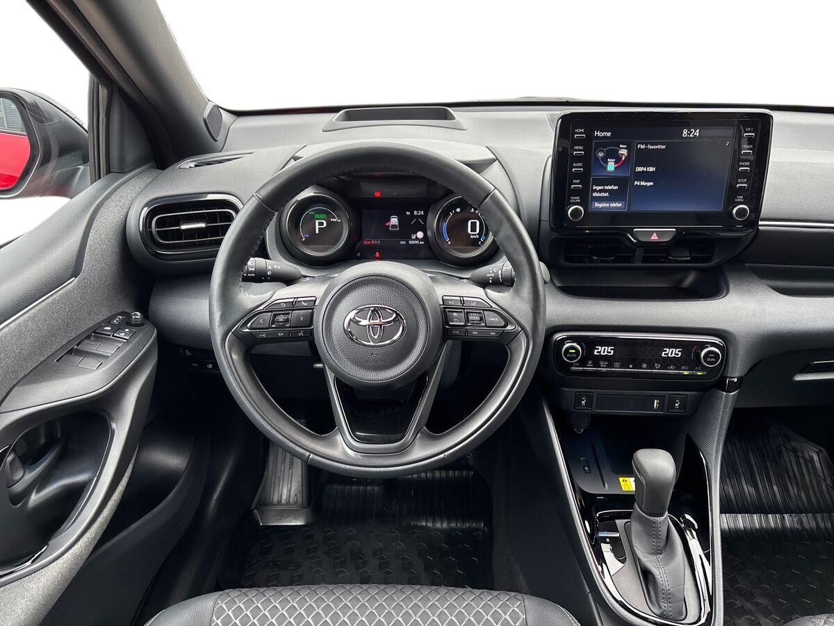 Billede af Toyota Yaris 1,5 Hybrid Style Bi-tone 116HK 5d Trinl. Gear