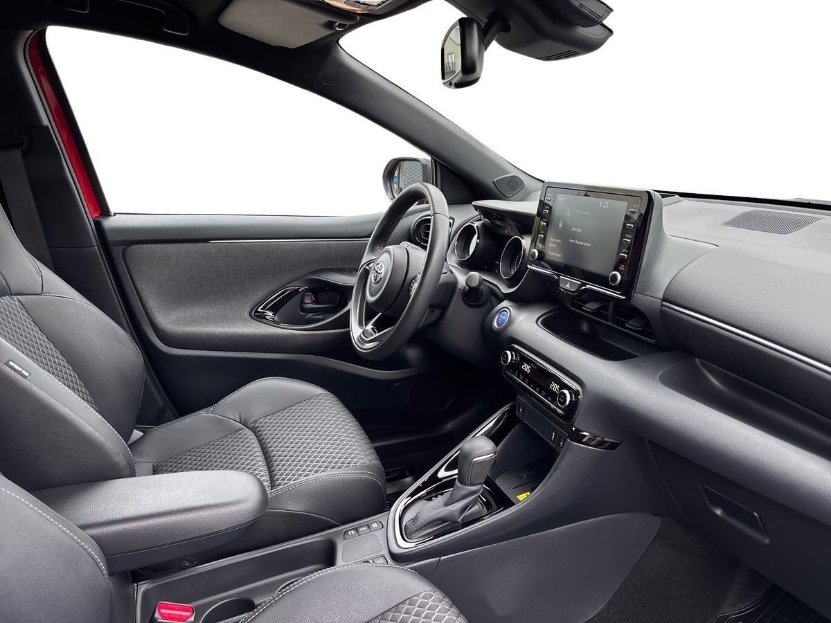 Billede af Toyota Yaris 1,5 Hybrid Style Bi-tone 116HK 5d Trinl. Gear