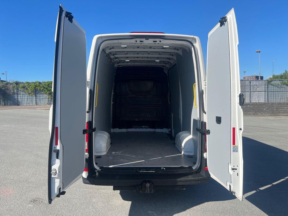 Billede af VW Crafter L3H2 2,0 TDI BMT Startline 140HK Van 6g