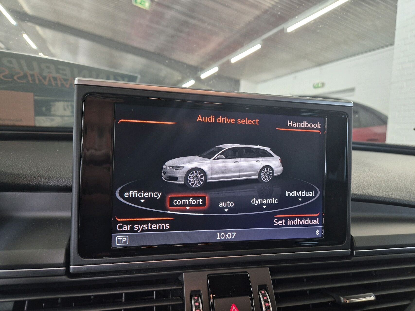 Billede af Audi A6 Avant 3,0 TDI S Tronic 218HK Stc 7g Aut.