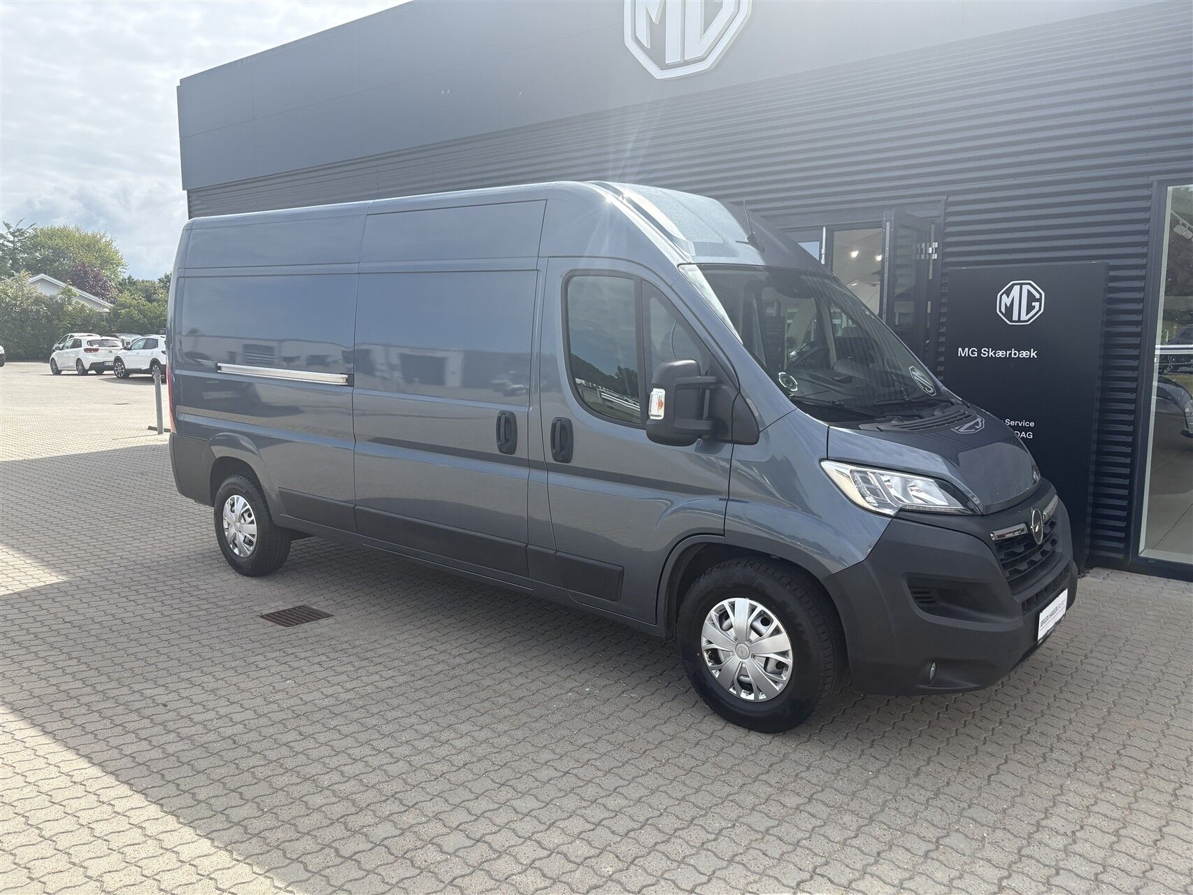 Billede af Opel Movano L3H2 2,2 BlueHDi Enjoy Heavy Duty 165HK Van 6g