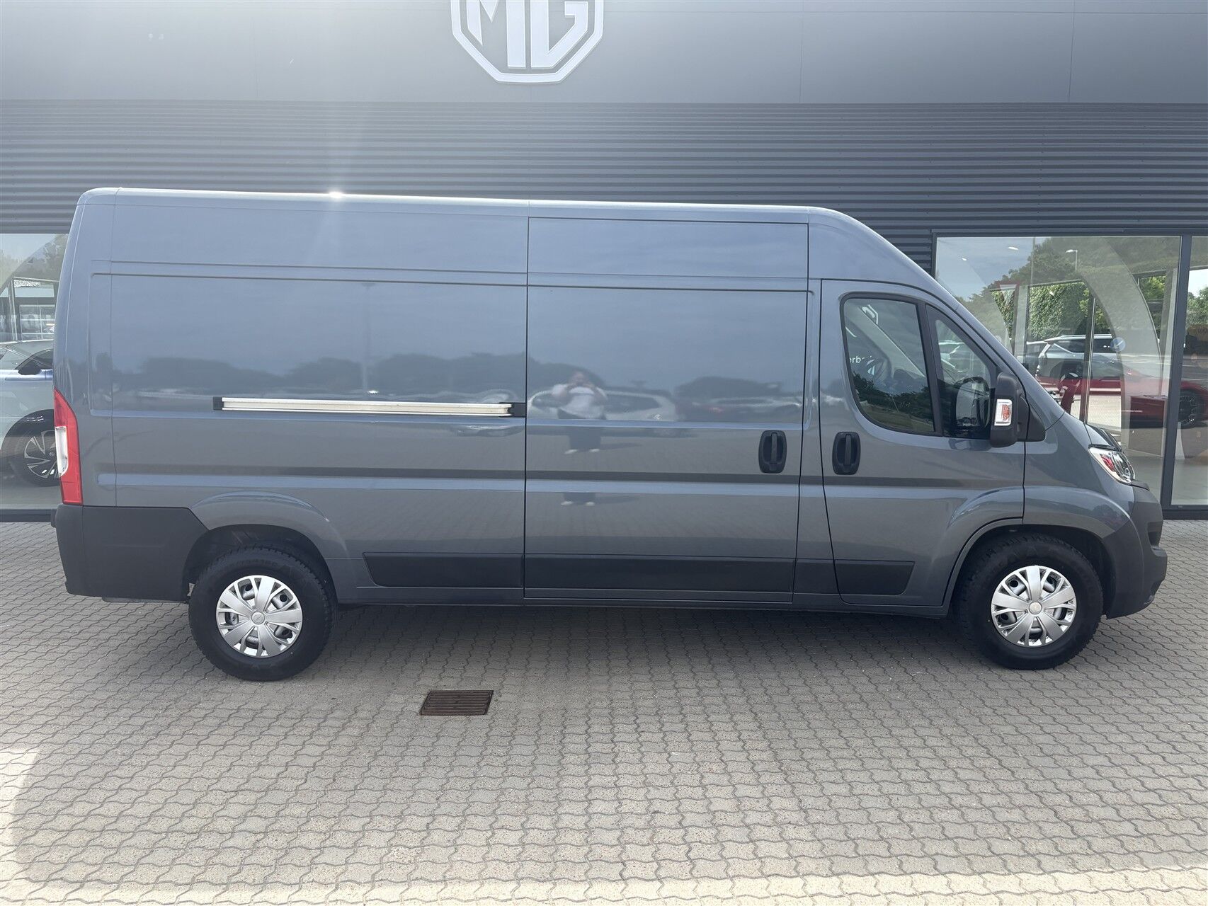 Billede af Opel Movano L3H2 2,2 BlueHDi Enjoy Heavy Duty 165HK Van 6g