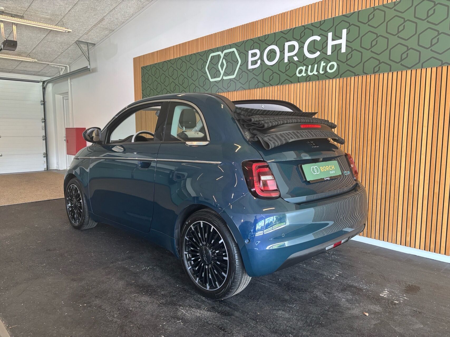 Billede af Fiat 500e EL La Prima 118HK Cabr. Aut.