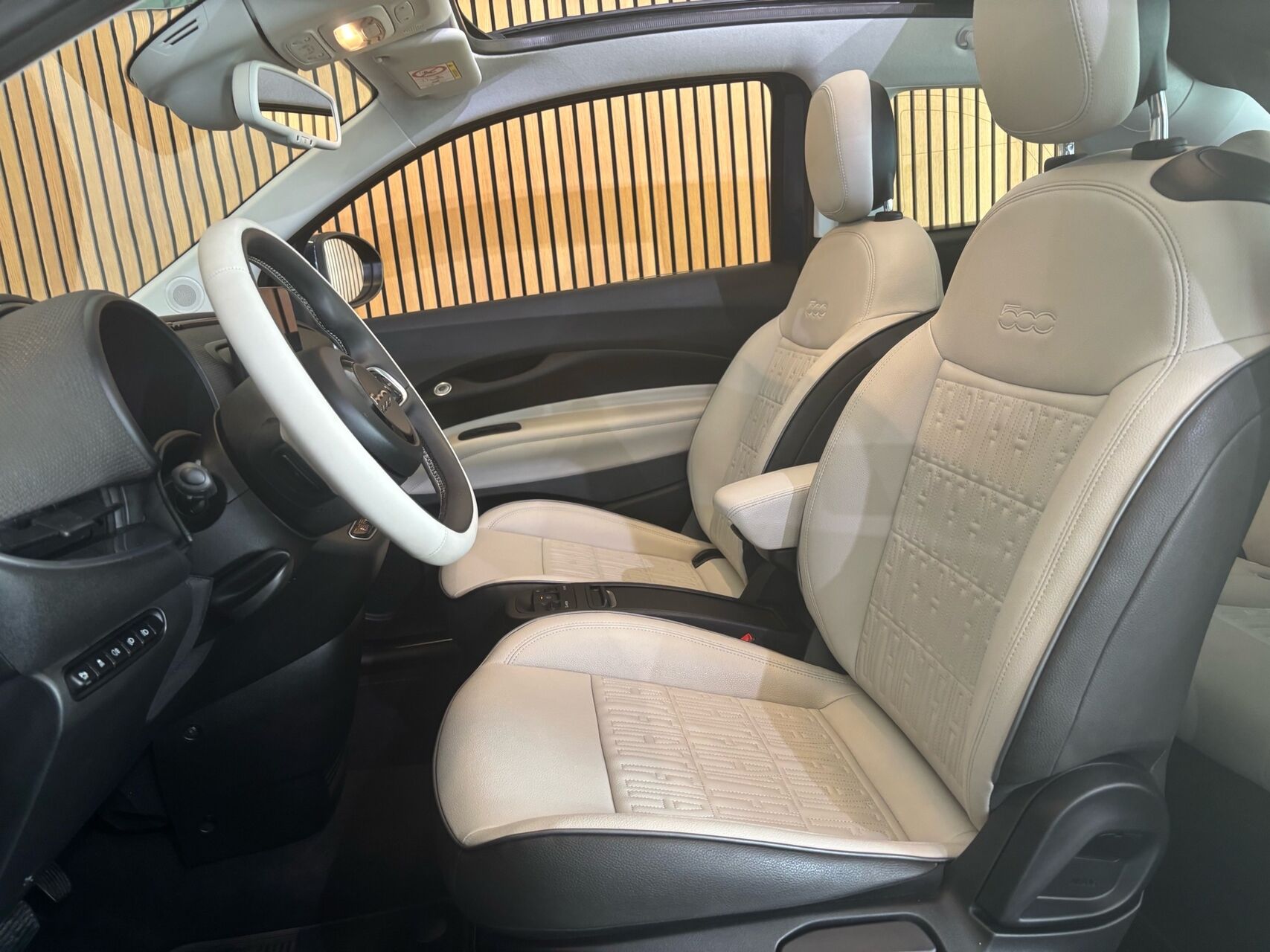 Billede af Fiat 500e EL La Prima 118HK Cabr. Aut.