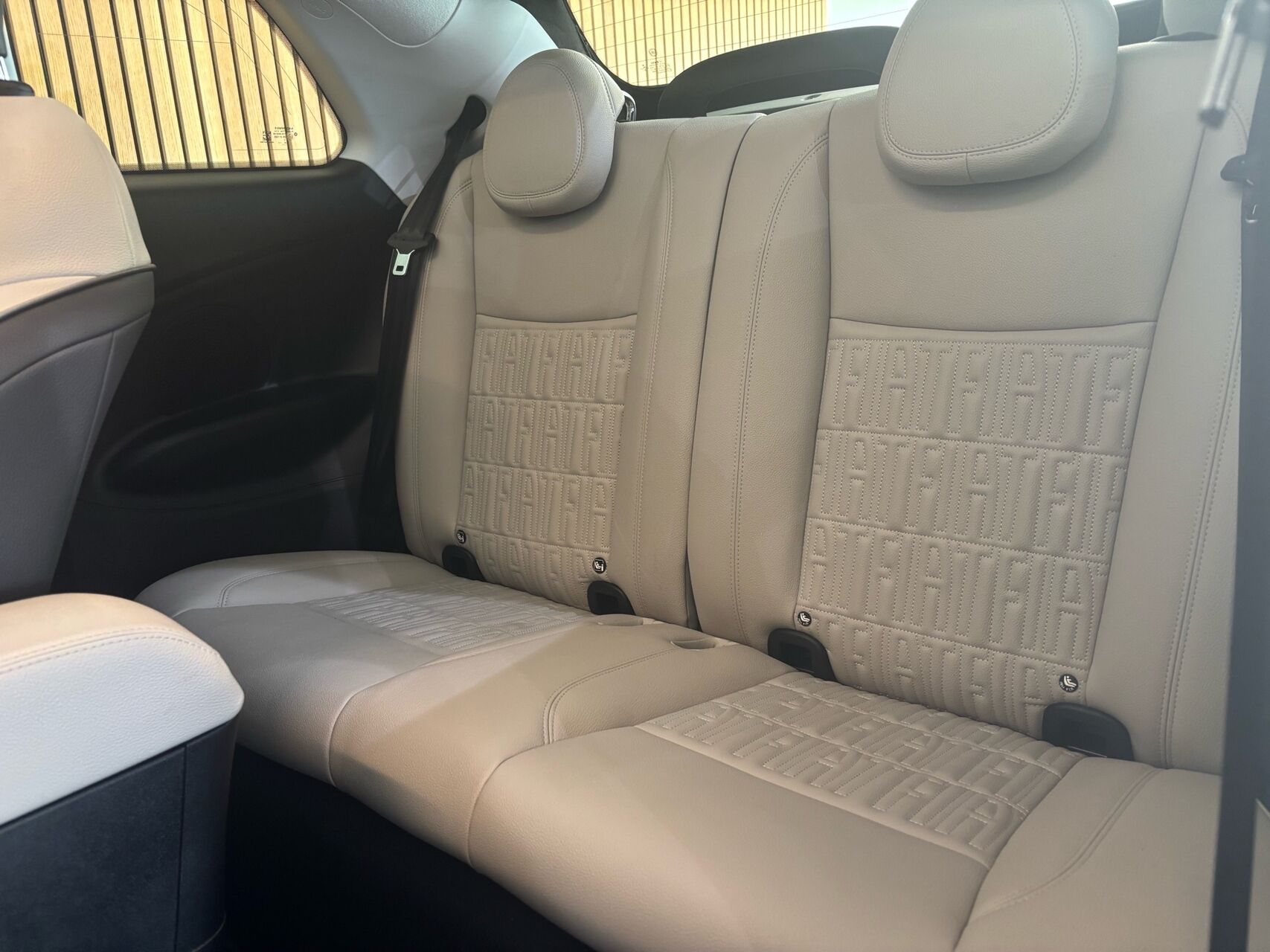 Billede af Fiat 500e EL La Prima 118HK Cabr. Aut.