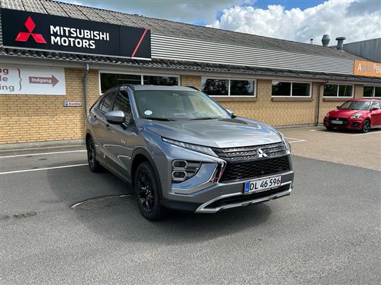Mitsubishi Eclipse Cross 2,4 Plugin-hybrid Sport Tech 4WD 188HK 5d Trinl. Gear