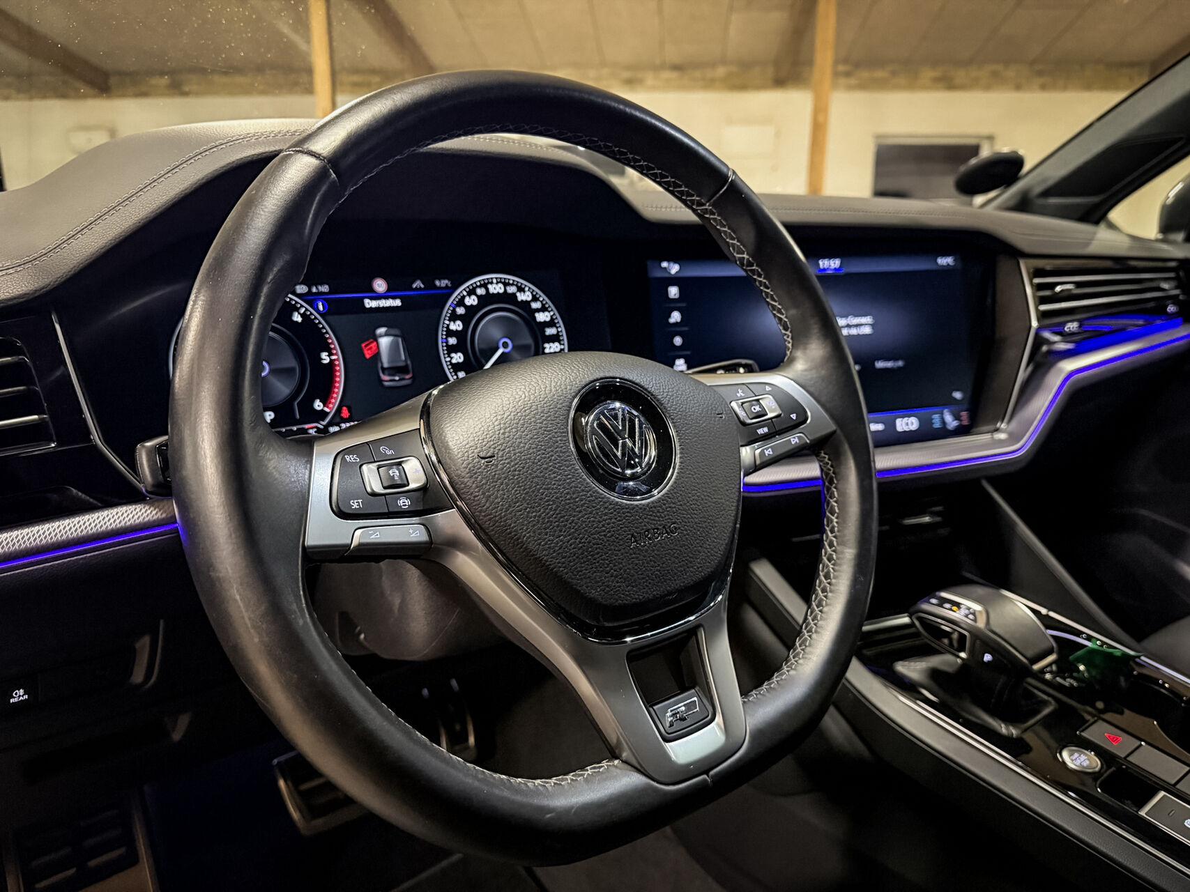 Billede af VW Touareg 3,0 TDI SCR R-Line 4Motion 286HK 5d 8g Aut.
