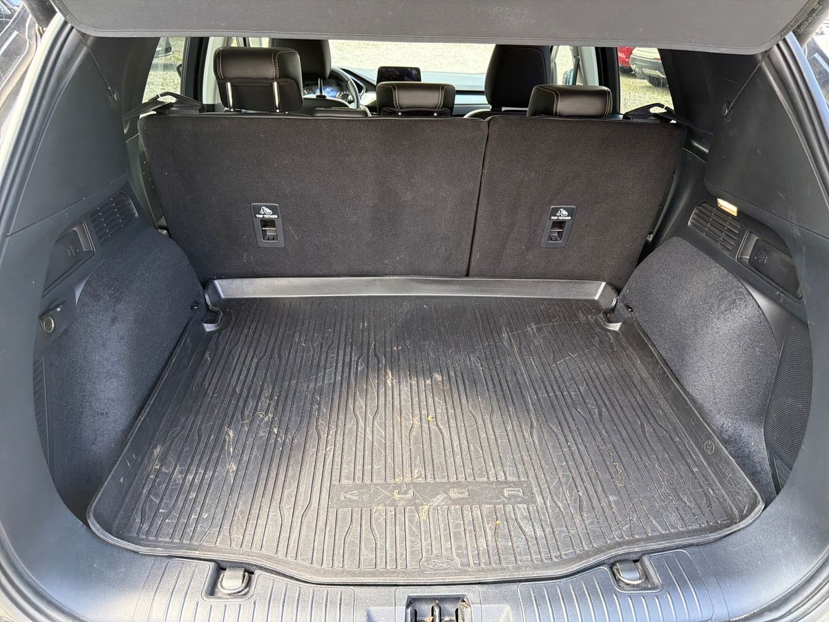 Billede af Ford Kuga 2,5 Plugin-hybrid Titanium X CVT 225HK 5d Trinl. Gear