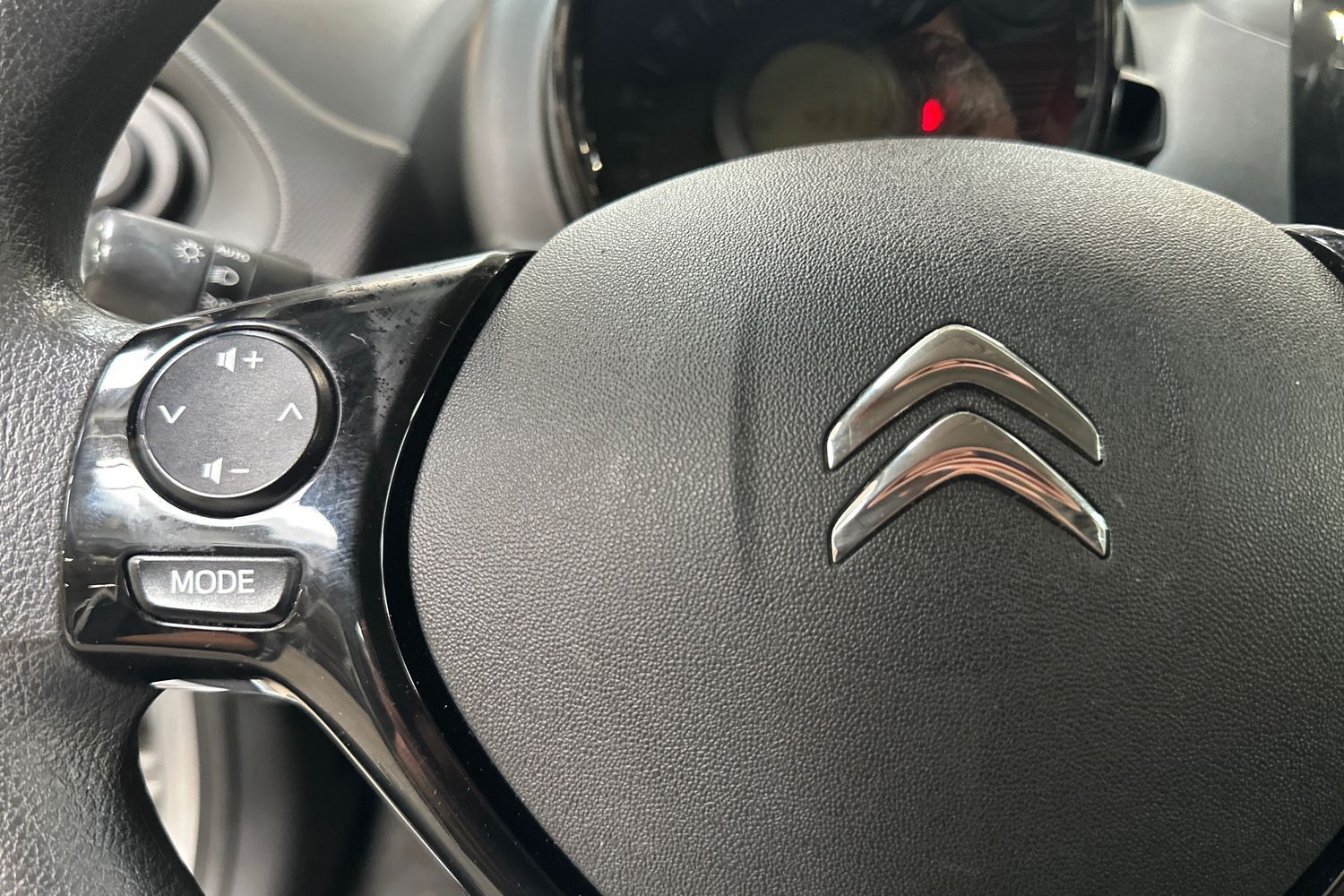 Billede af Citroën C1 1,0 VTi Le Mans 72HK 5d