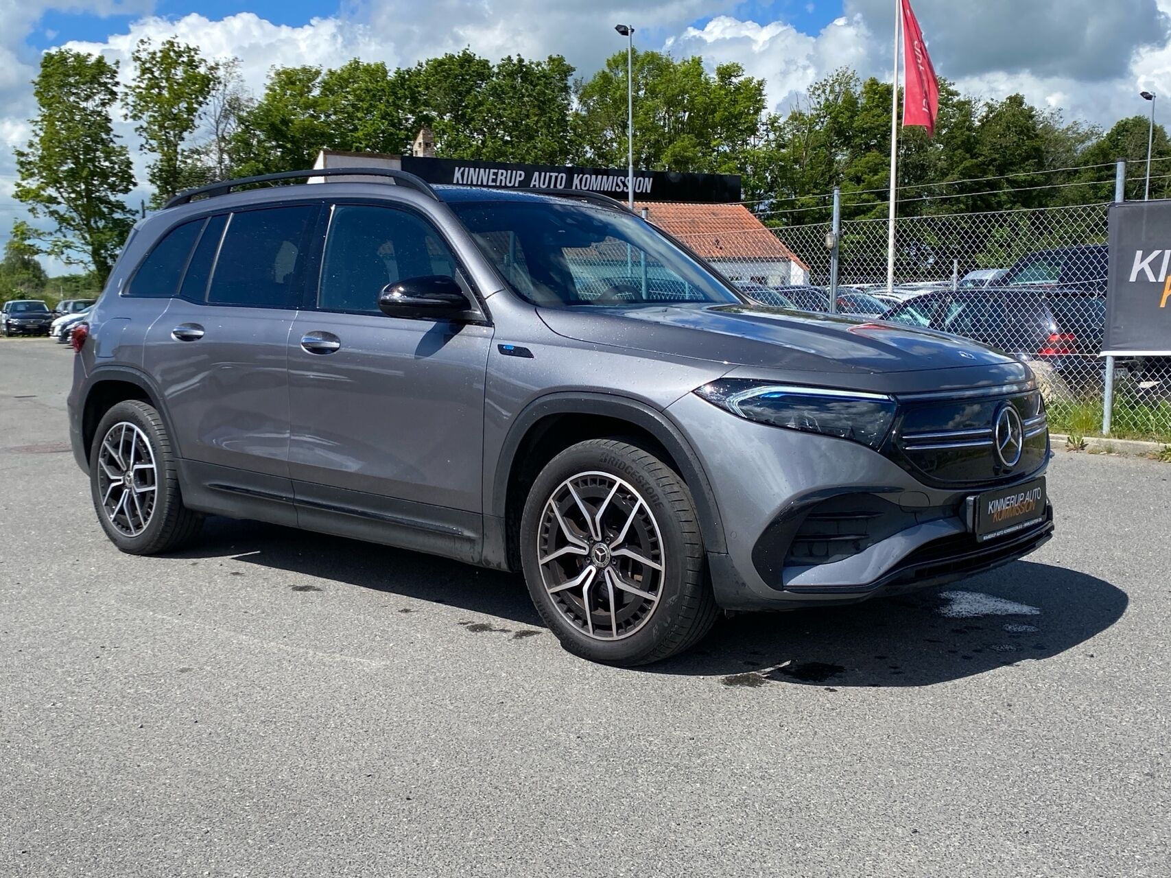 Billede af Mercedes-Benz EQB 300 EL AMG Line 4Matic 228HK 5d Aut.