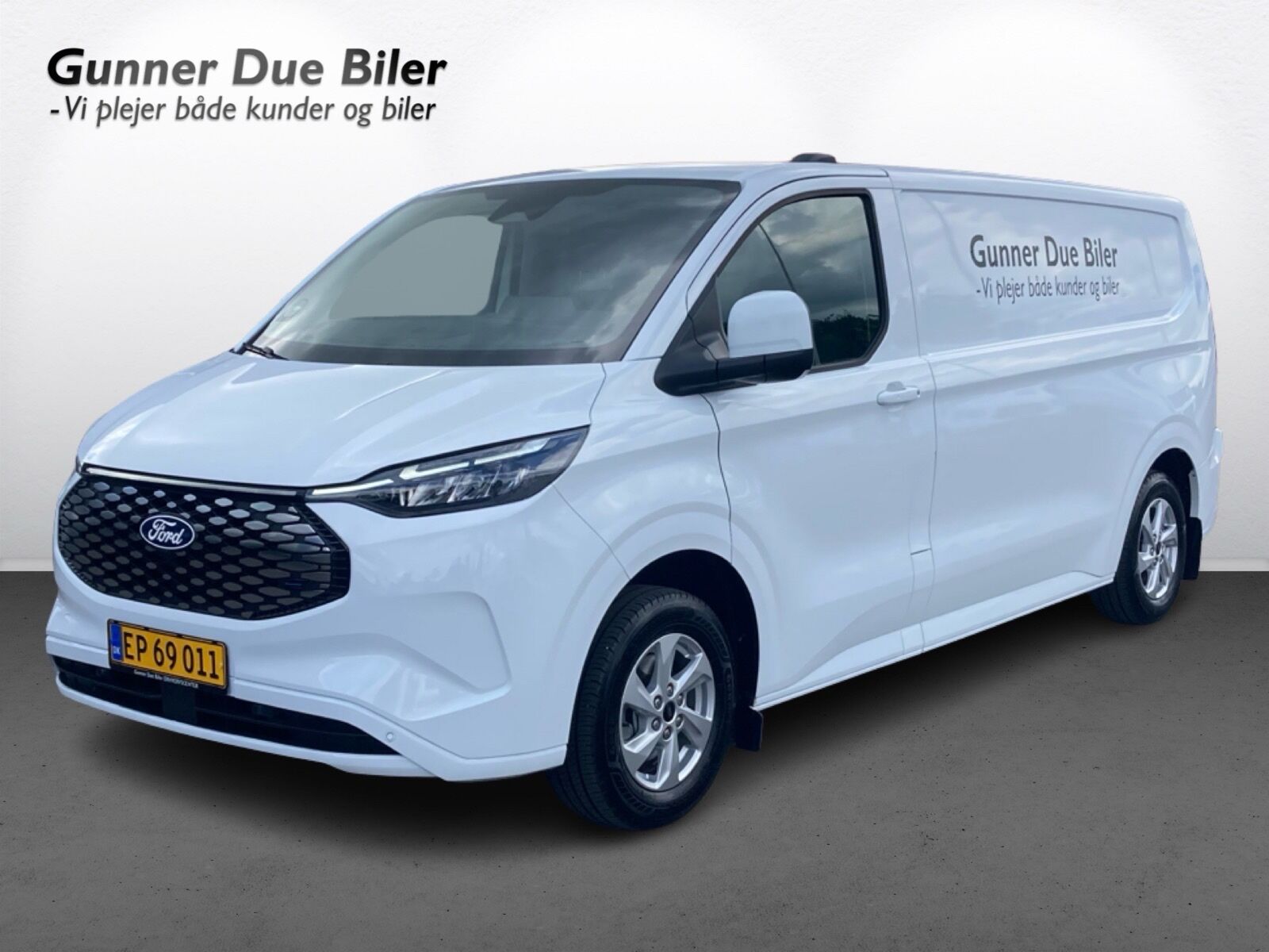 Billede af Ford E-Transit Custom 320 L2H1 EL Limited 218HK Van Aut.