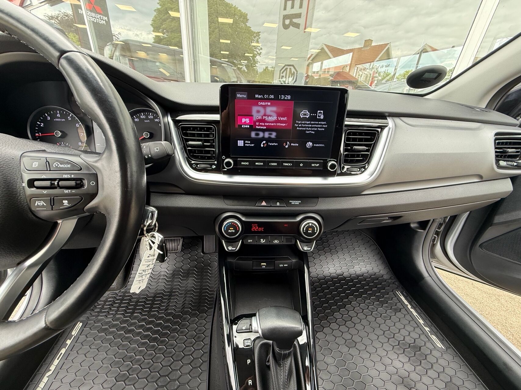 Billede af Kia Stonic 1,0 T-GDI  Mild hybrid Prestige m/Upgrade DCT 120HK 5d 7g Aut.