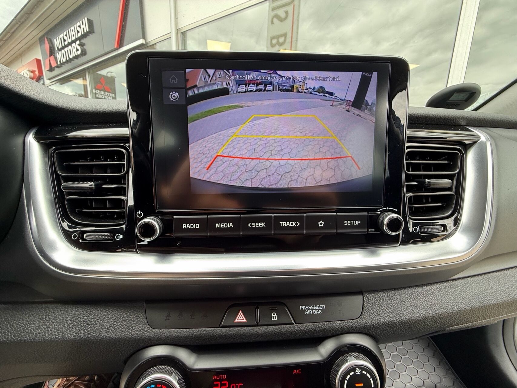 Billede af Kia Stonic 1,0 T-GDI  Mild hybrid Prestige m/Upgrade DCT 120HK 5d 7g Aut.