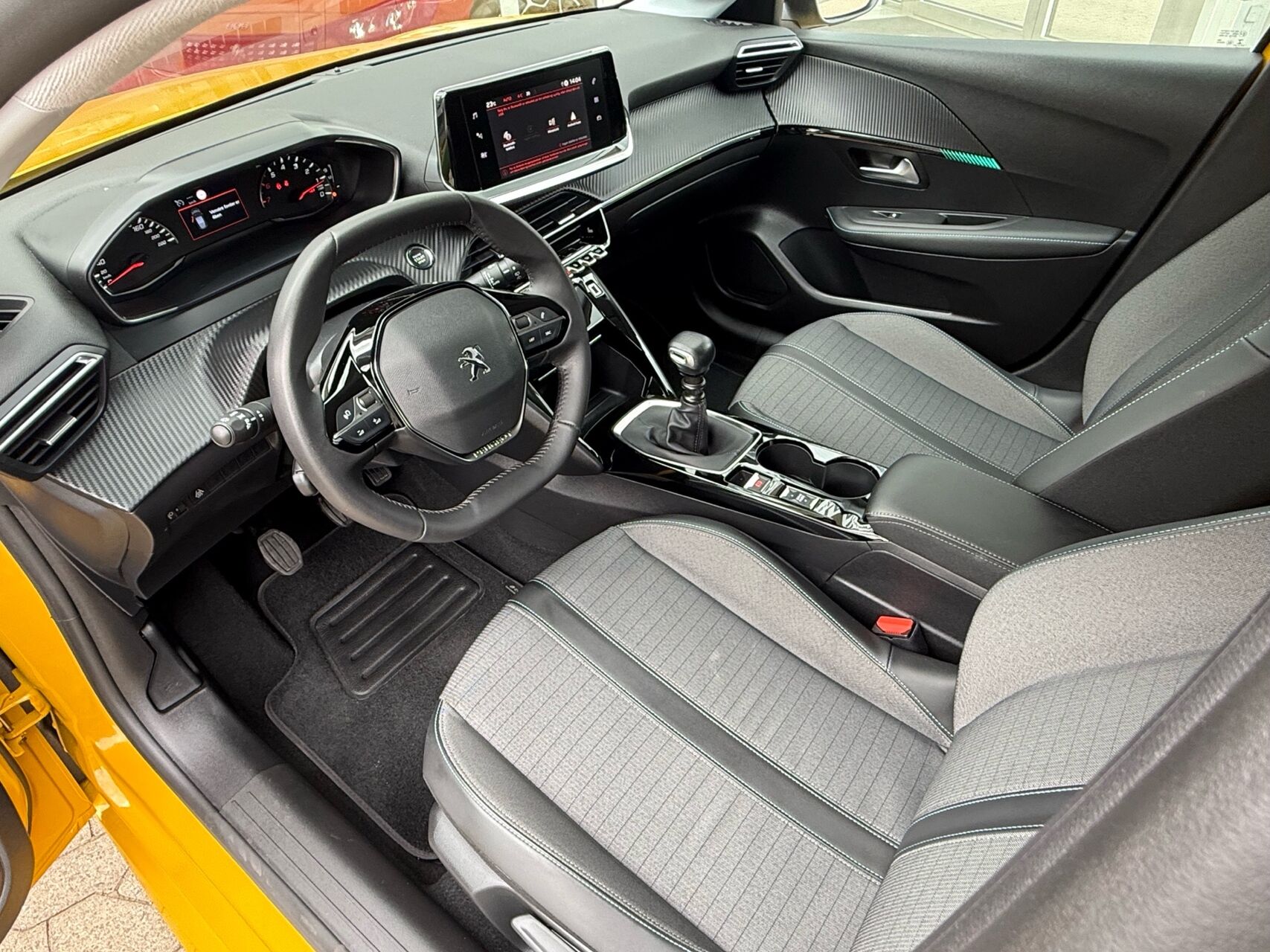 Billede af Peugeot 208 1,2 PureTech Allure 100HK 5d 6g