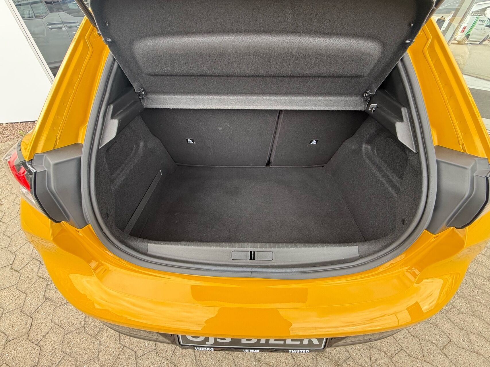 Billede af Peugeot 208 1,2 PureTech Allure 100HK 5d 6g