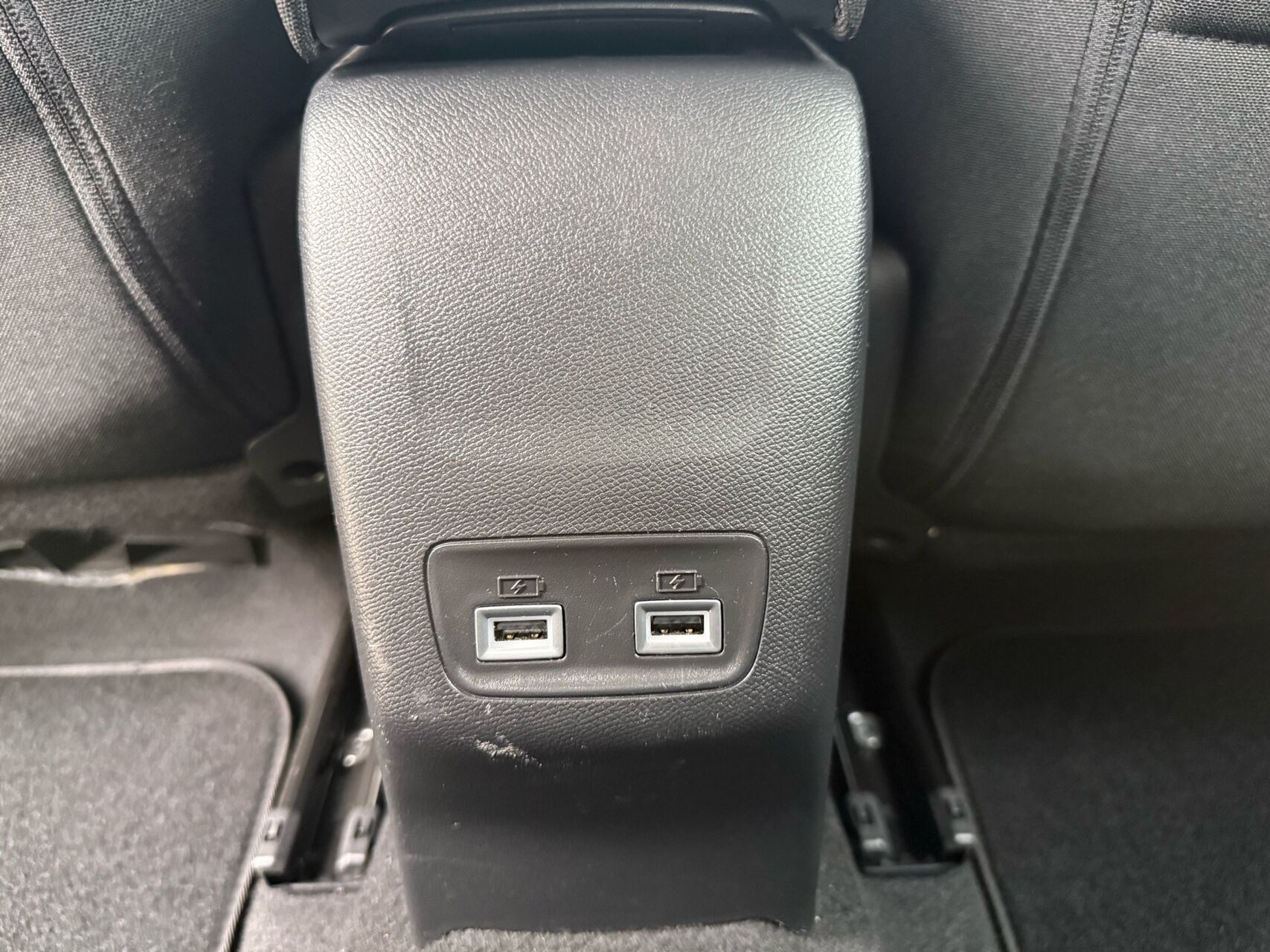 Billede af Peugeot 208 1,2 PureTech Allure 100HK 5d 6g