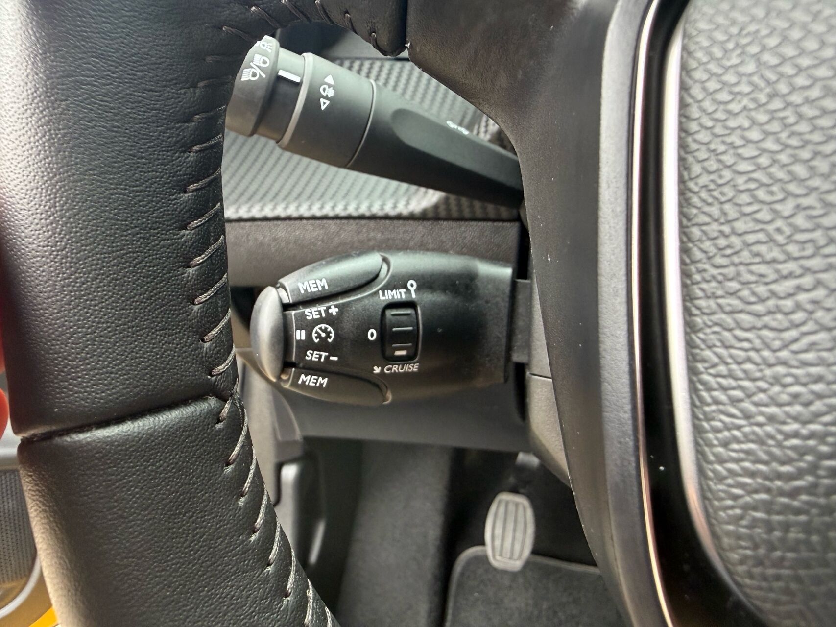 Billede af Peugeot 208 1,2 PureTech Allure 100HK 5d 6g