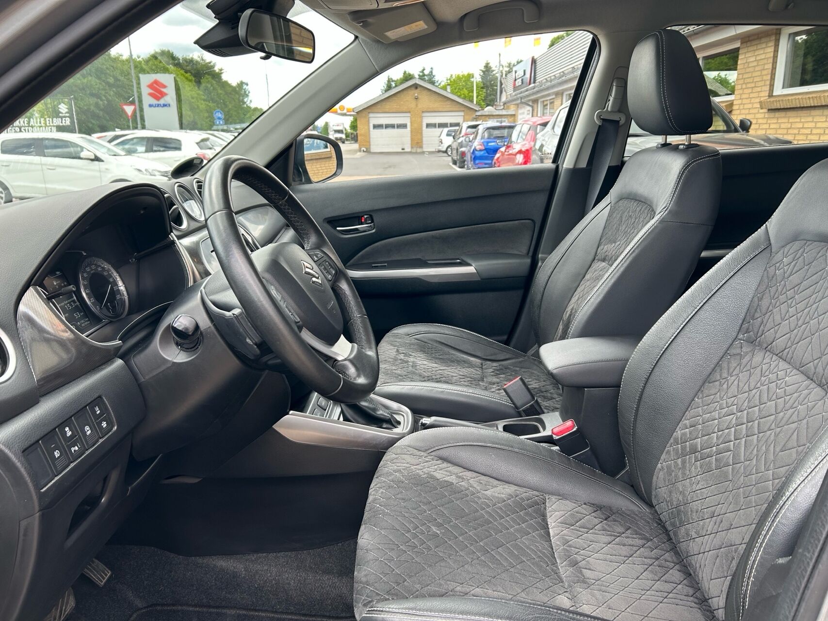 Billede af Suzuki Vitara 1,4 Boosterjet Adventure 140HK 5d 6g Aut.
