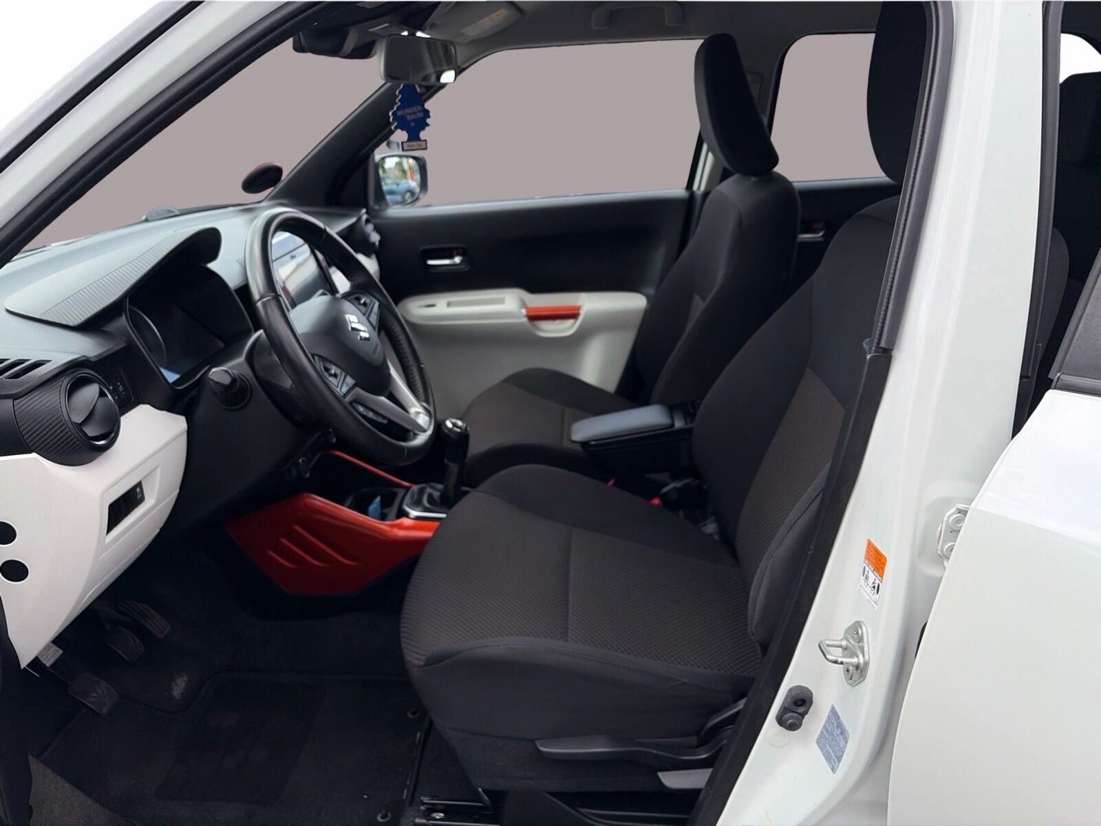 Billede af Suzuki Ignis 1,2 Dualjet 16V Adventure 90HK 5d