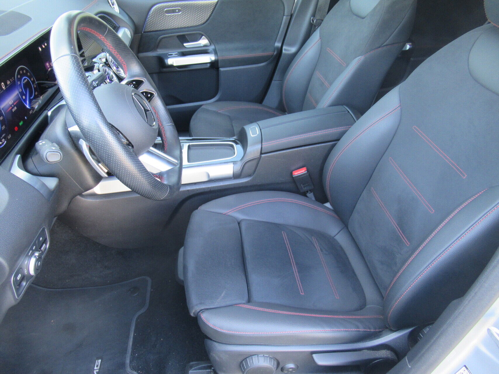 Billede af Mercedes-Benz EQB 250+ EL AMG Advance 190HK 5d Aut.