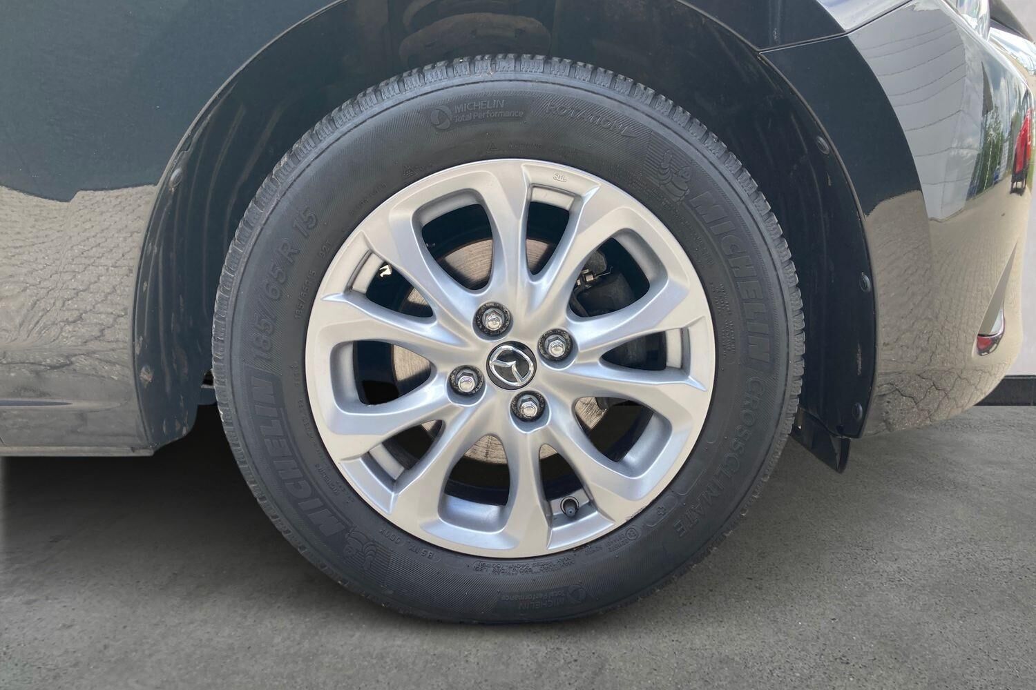 Billede af Mazda 2 1,5 Skyactiv-G Niseko 90HK 5d