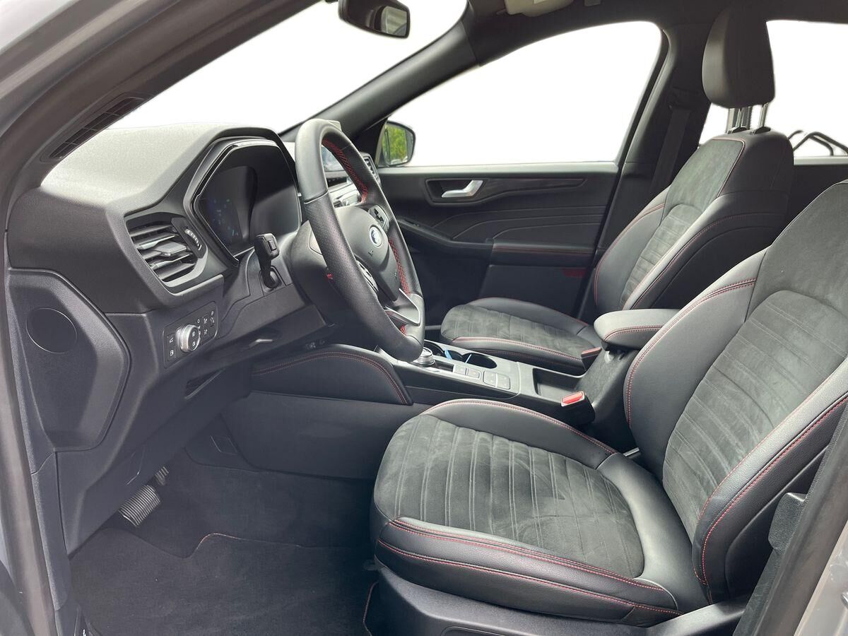 Billede af Ford Kuga 2,5 Plugin-hybrid ST-Line X CVT 225HK 5d Trinl. Gear