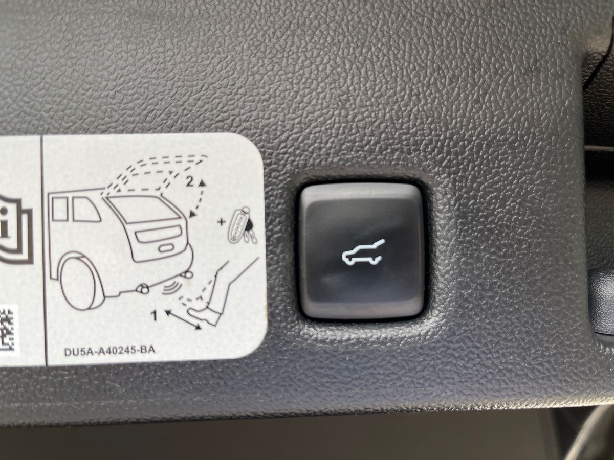 Billede af Ford Kuga 2,5 Plugin-hybrid ST-Line X CVT 225HK 5d Trinl. Gear