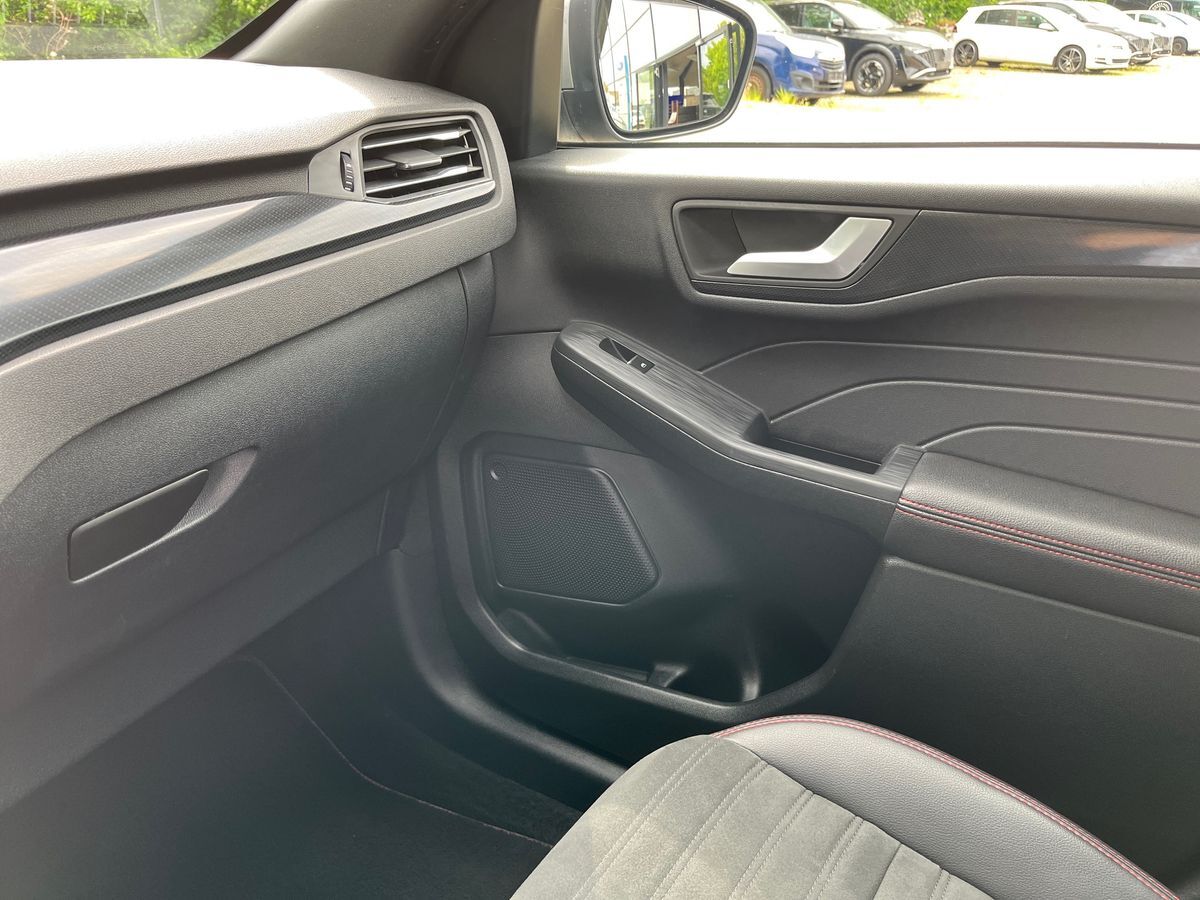 Billede af Ford Kuga 2,5 Plugin-hybrid ST-Line X CVT 225HK 5d Trinl. Gear