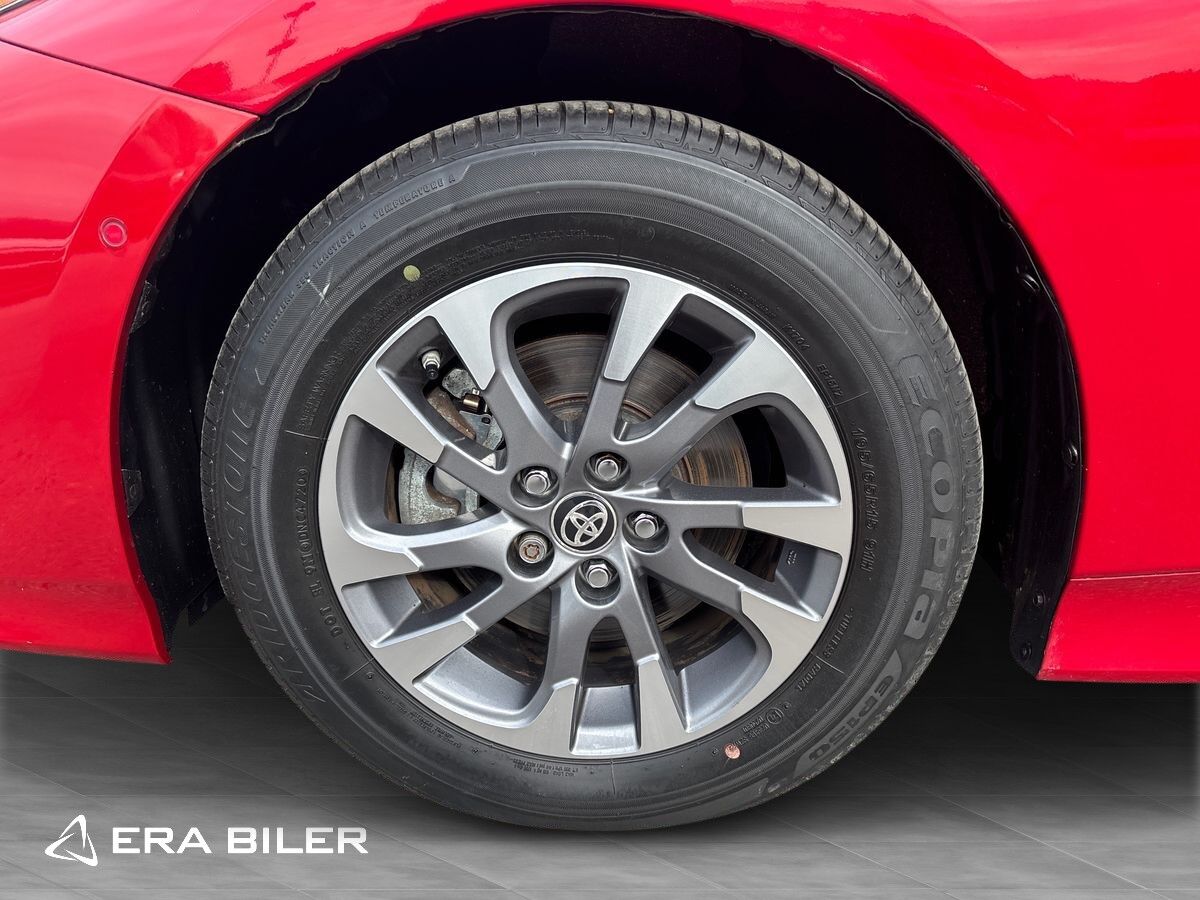 Billede af Toyota Prius Plug-in 1,8 Plugin-hybrid H3 Smartpakke 122HK 5d Aut.