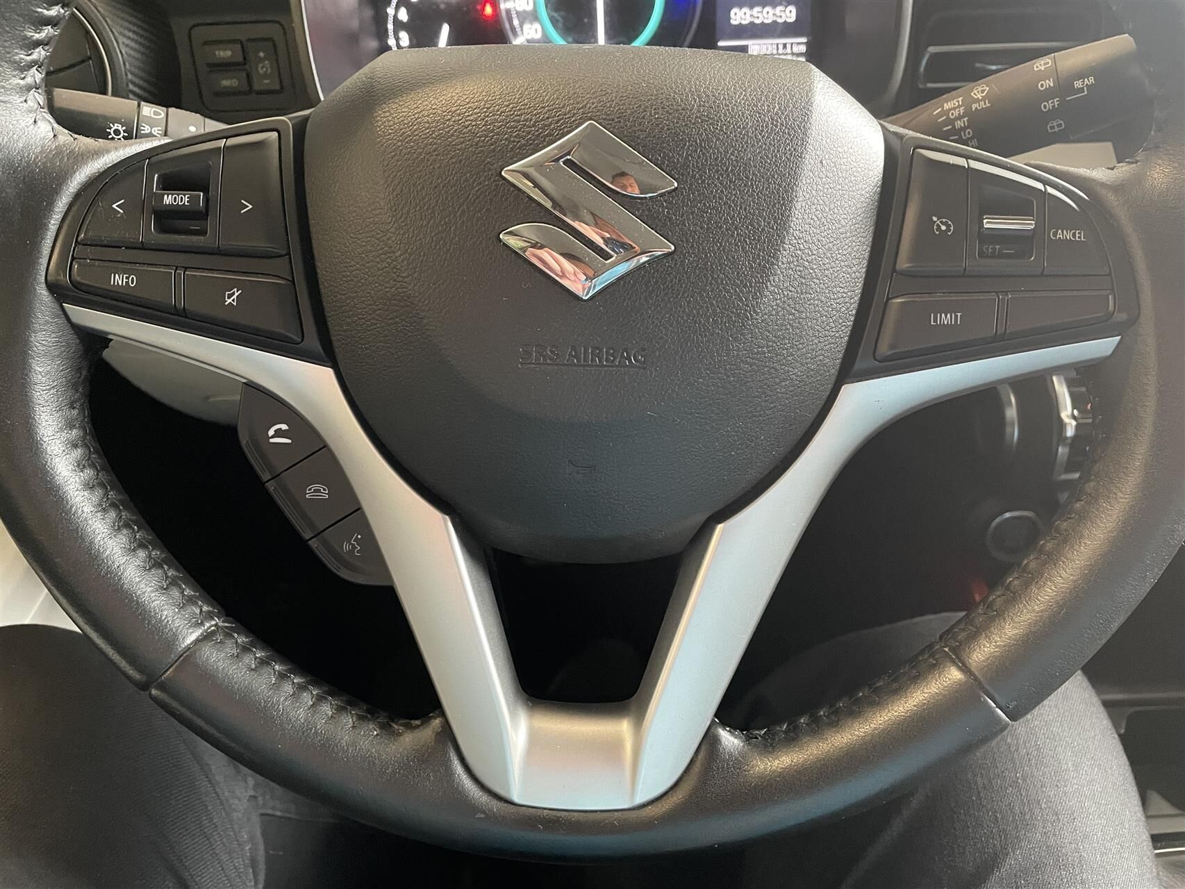 Billede af Suzuki Ignis 1,2 Dualjet 16V Adventure 90HK 5d