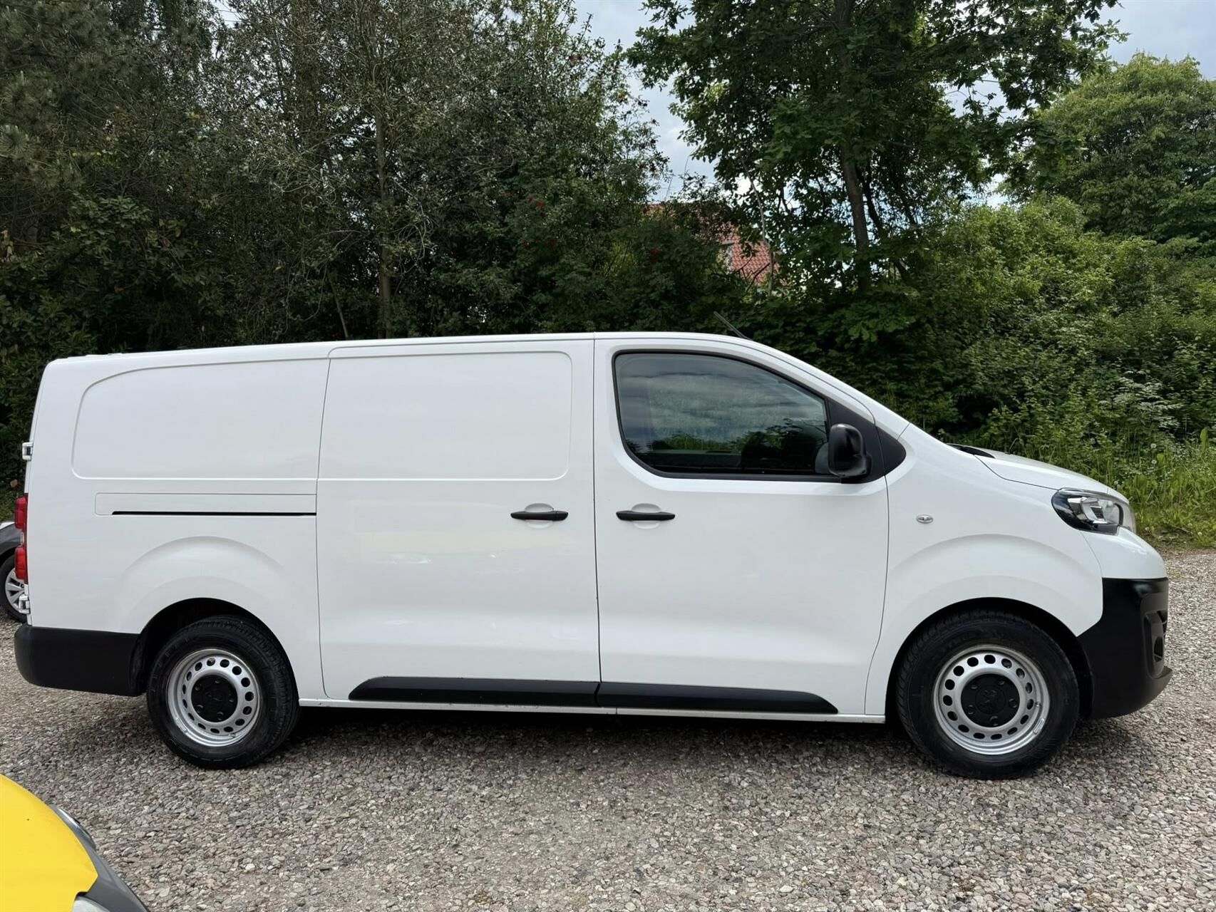 Billede af Peugeot Expert L3 Plus 2,0 BlueHDi 120HK Van 6g
