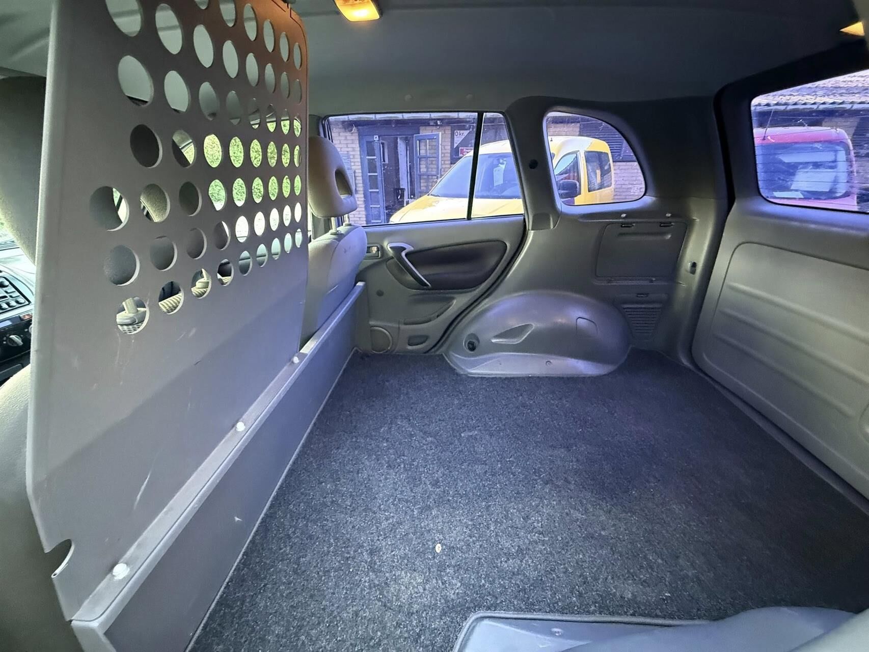 Billede af Toyota RAV4 2,0 4x4 150HK Van