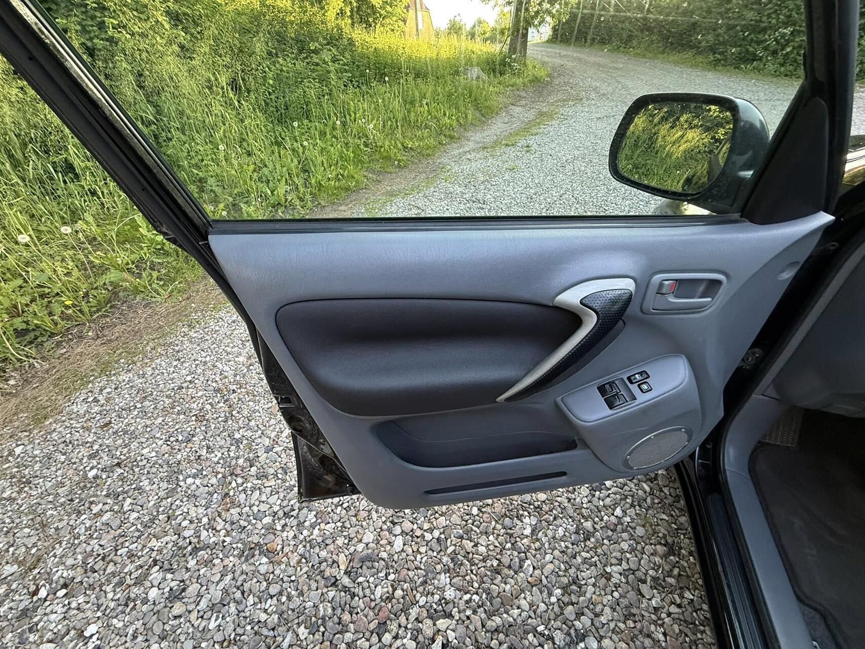 Billede af Toyota RAV4 2,0 4x4 150HK Van