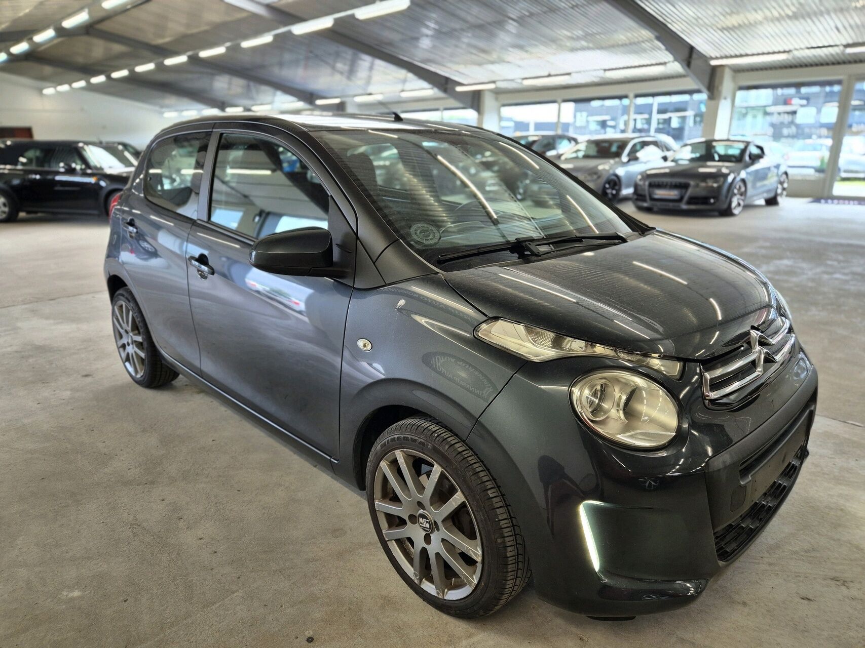 Billede af Citroën C1 1,0 VTi Scoop start/stop 68HK 5d