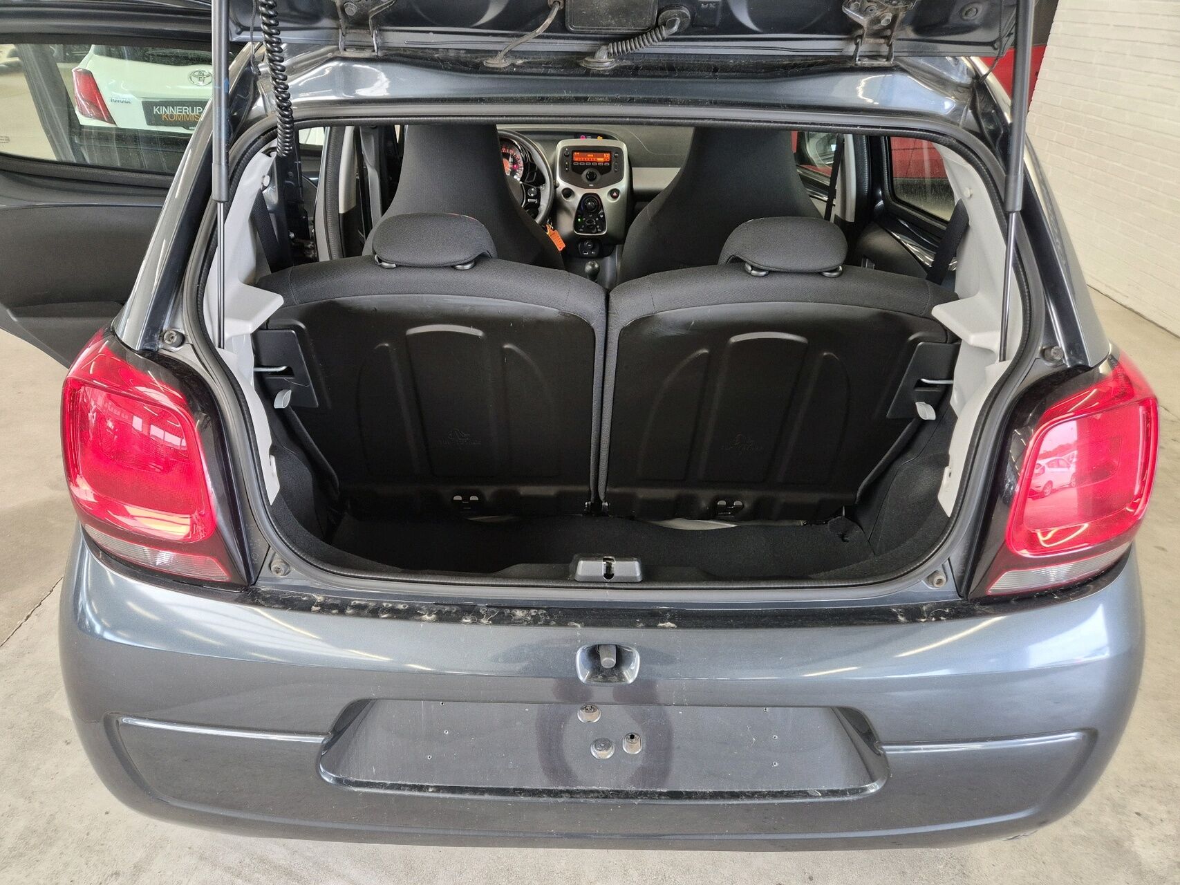 Billede af Citroën C1 1,0 VTi Scoop start/stop 68HK 5d