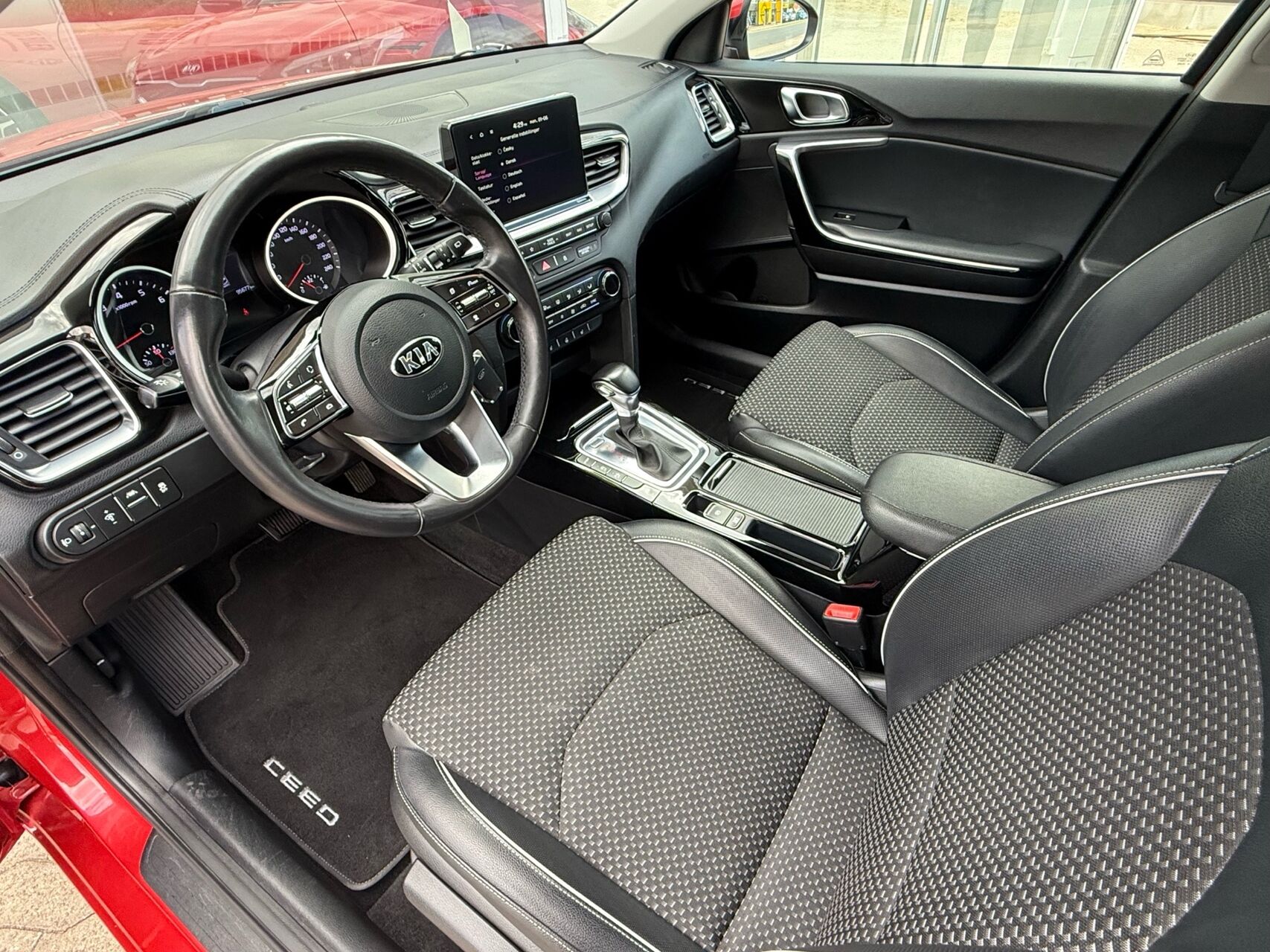Billede af Kia Ceed SW 1,4 T-GDI Intro Edition DCT 140HK Stc 7g Aut.