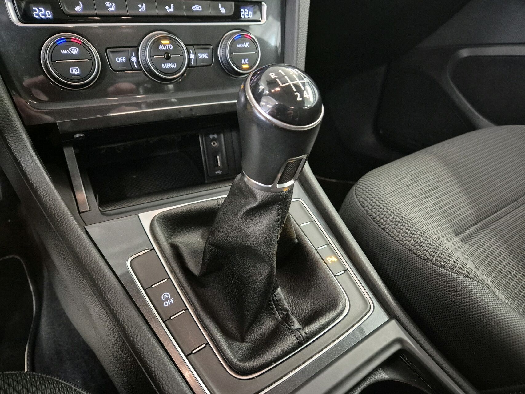 Billede af VW Golf 1,6 TDI BMT Comfortline 115HK 5d