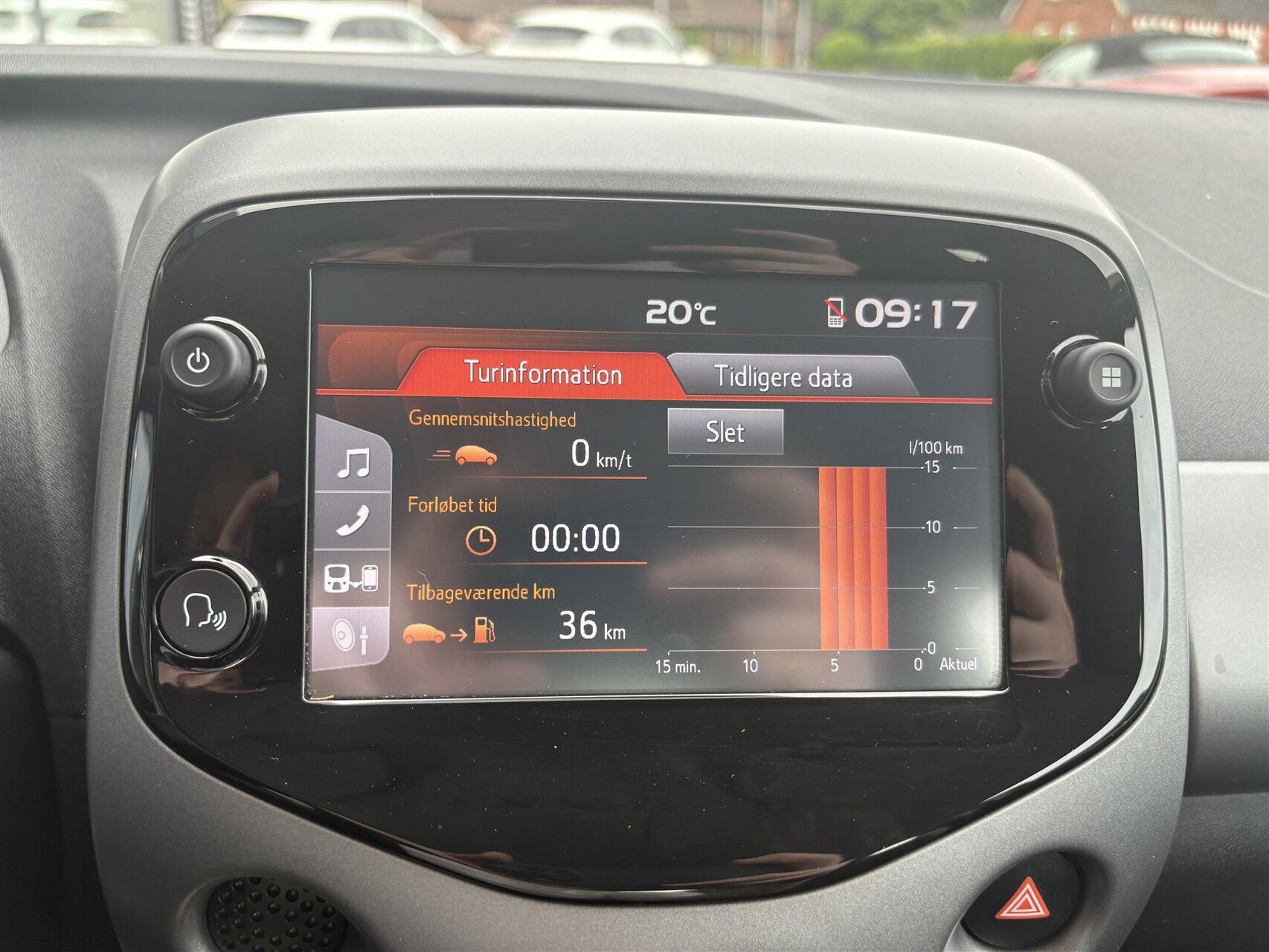 Billede af Toyota Aygo 1,0 VVT-I X-play + Go-pakke + Connect X-Shift 72HK 5d Aut.