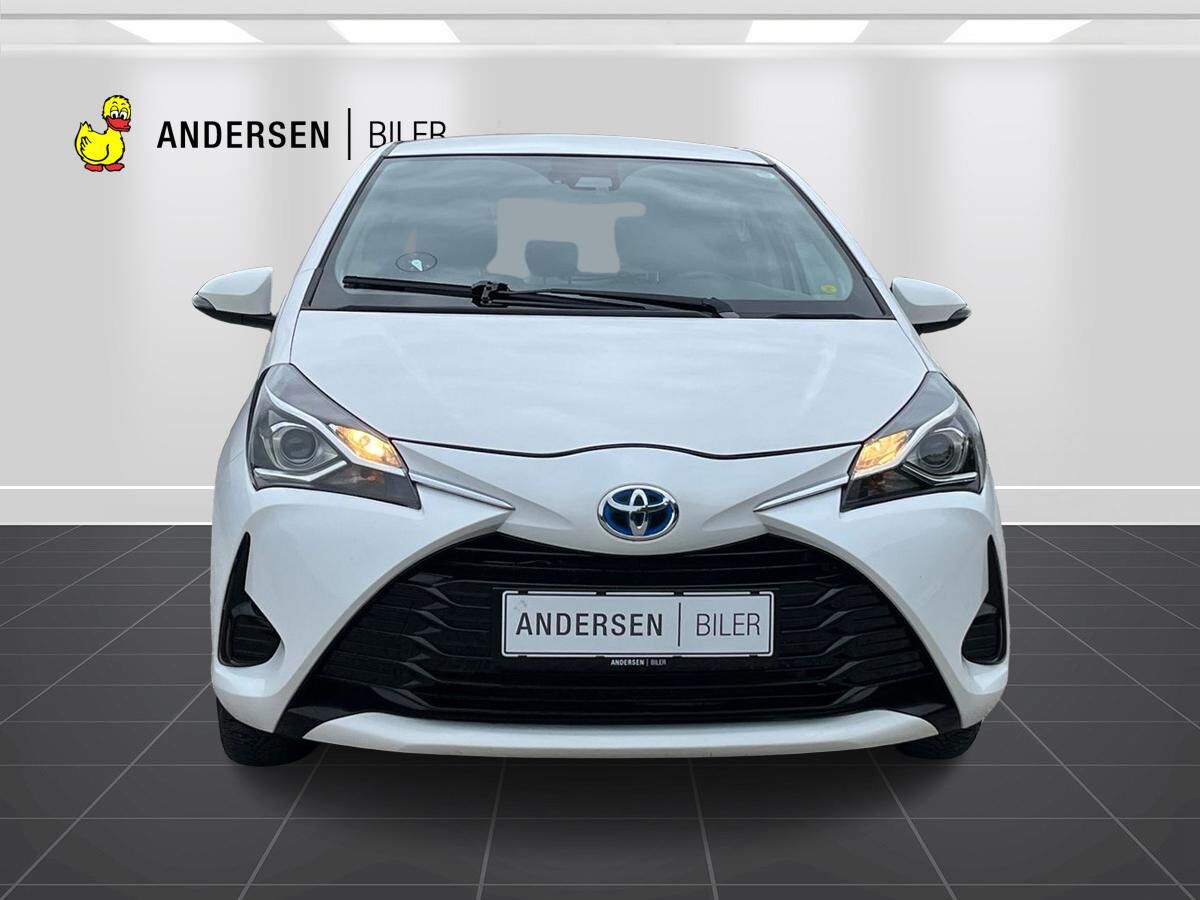 Billede af Toyota Yaris 1,5 Hybrid H2 E-CVT 100HK 5d Trinl. Gear