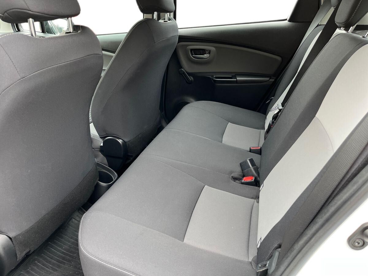 Billede af Toyota Yaris 1,5 Hybrid H2 E-CVT 100HK 5d Trinl. Gear